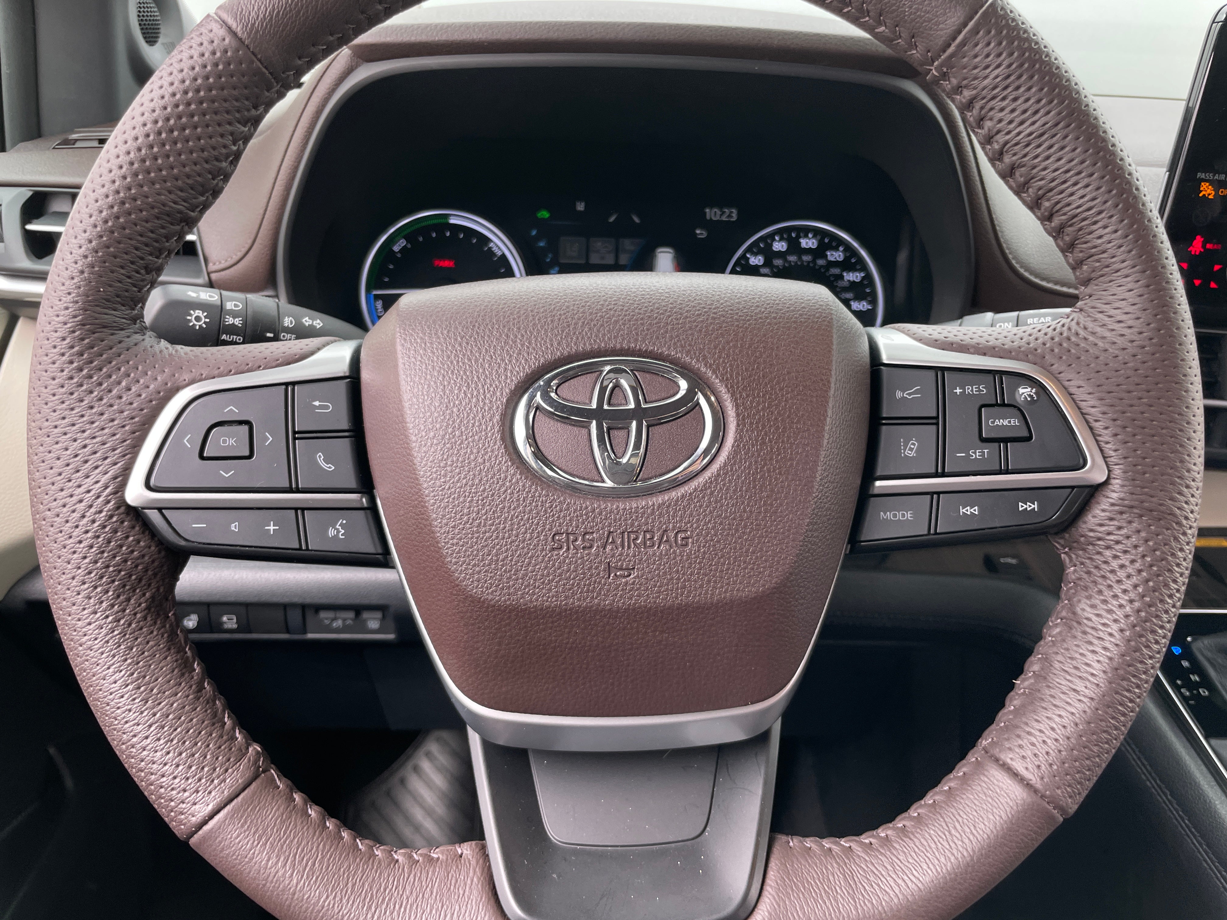 2022 Toyota Sienna Platinum 4