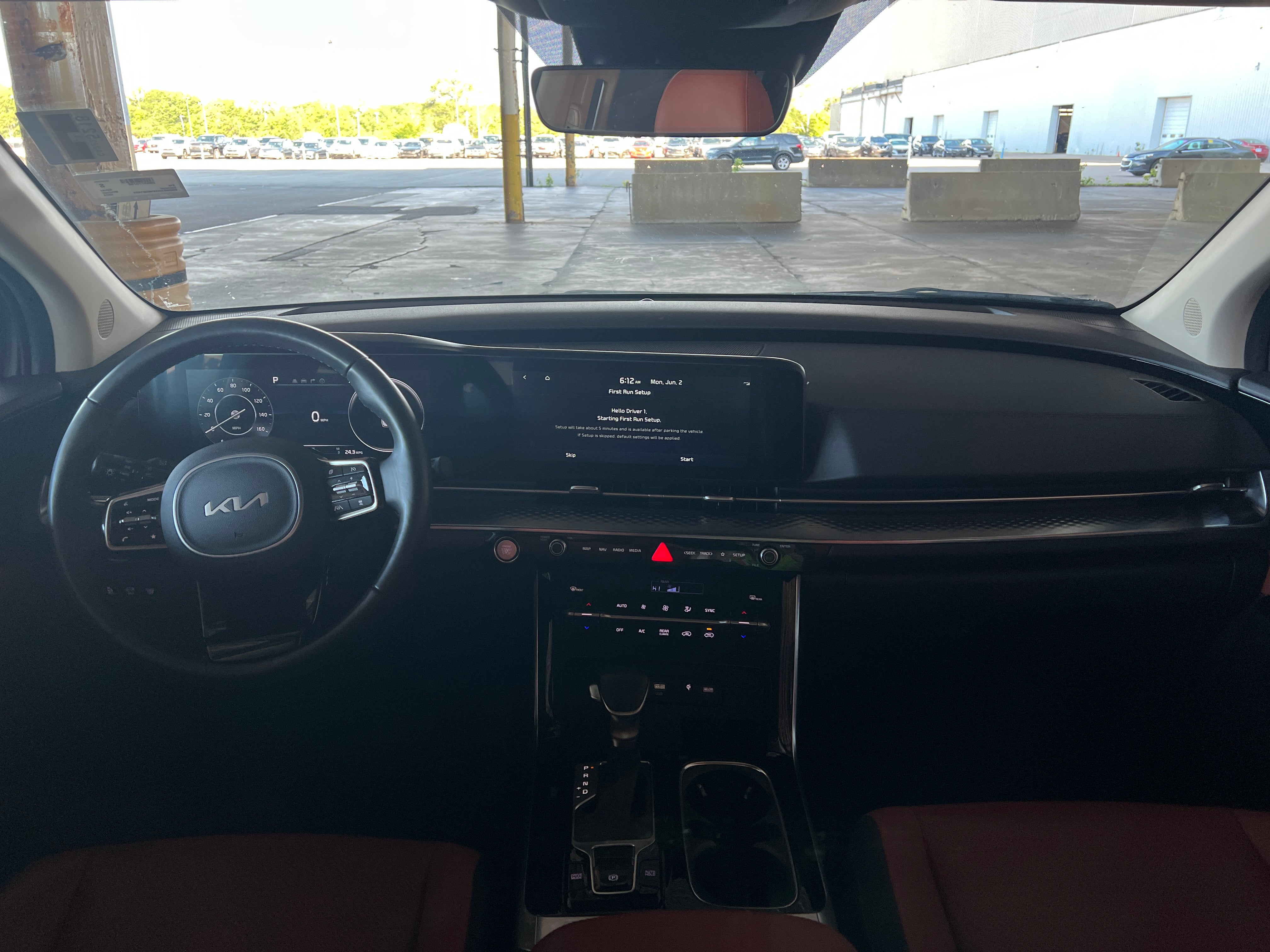 2024 Kia Carnival SX Prestige 2