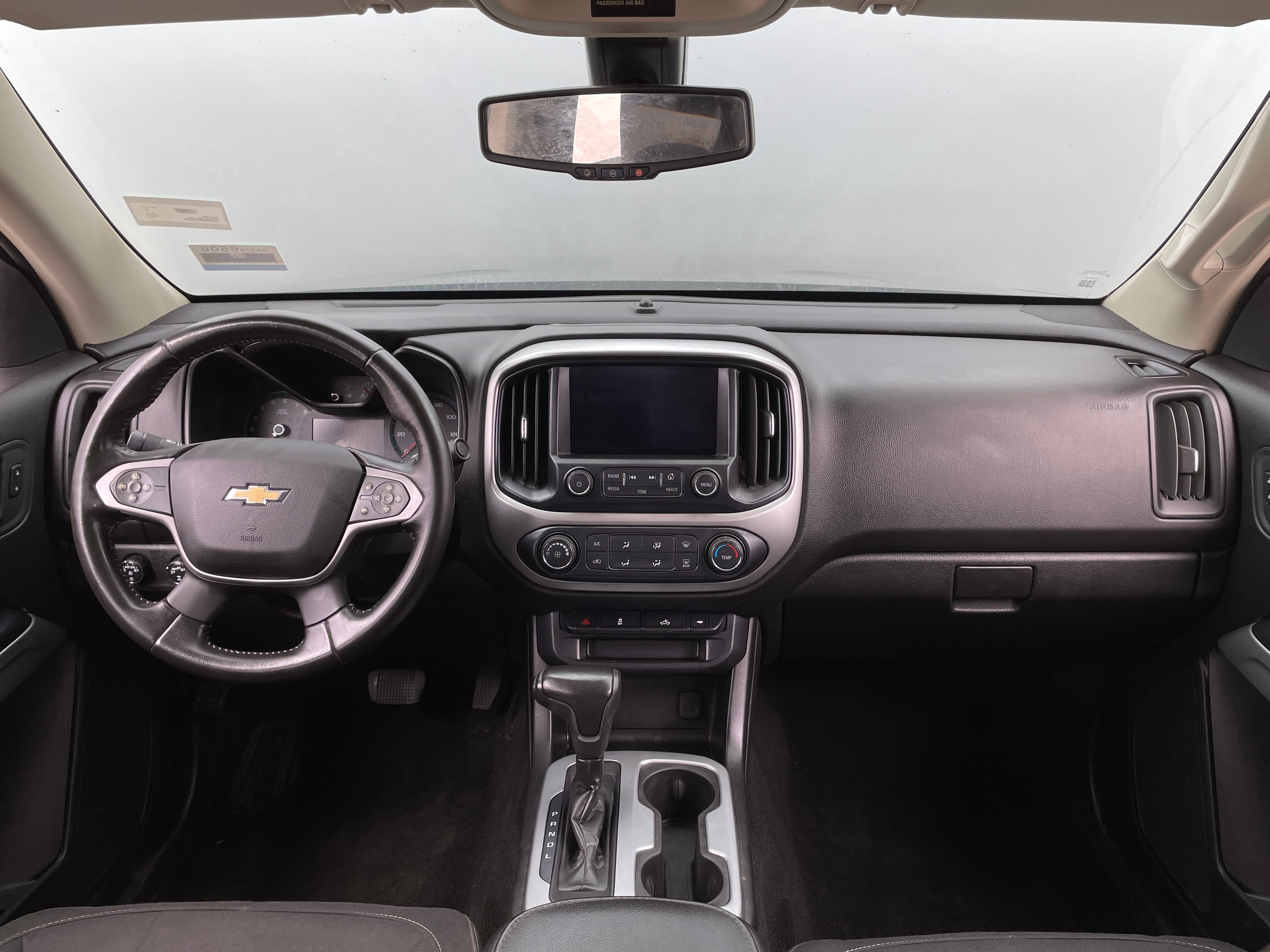 2017 Chevrolet Colorado LT 3
