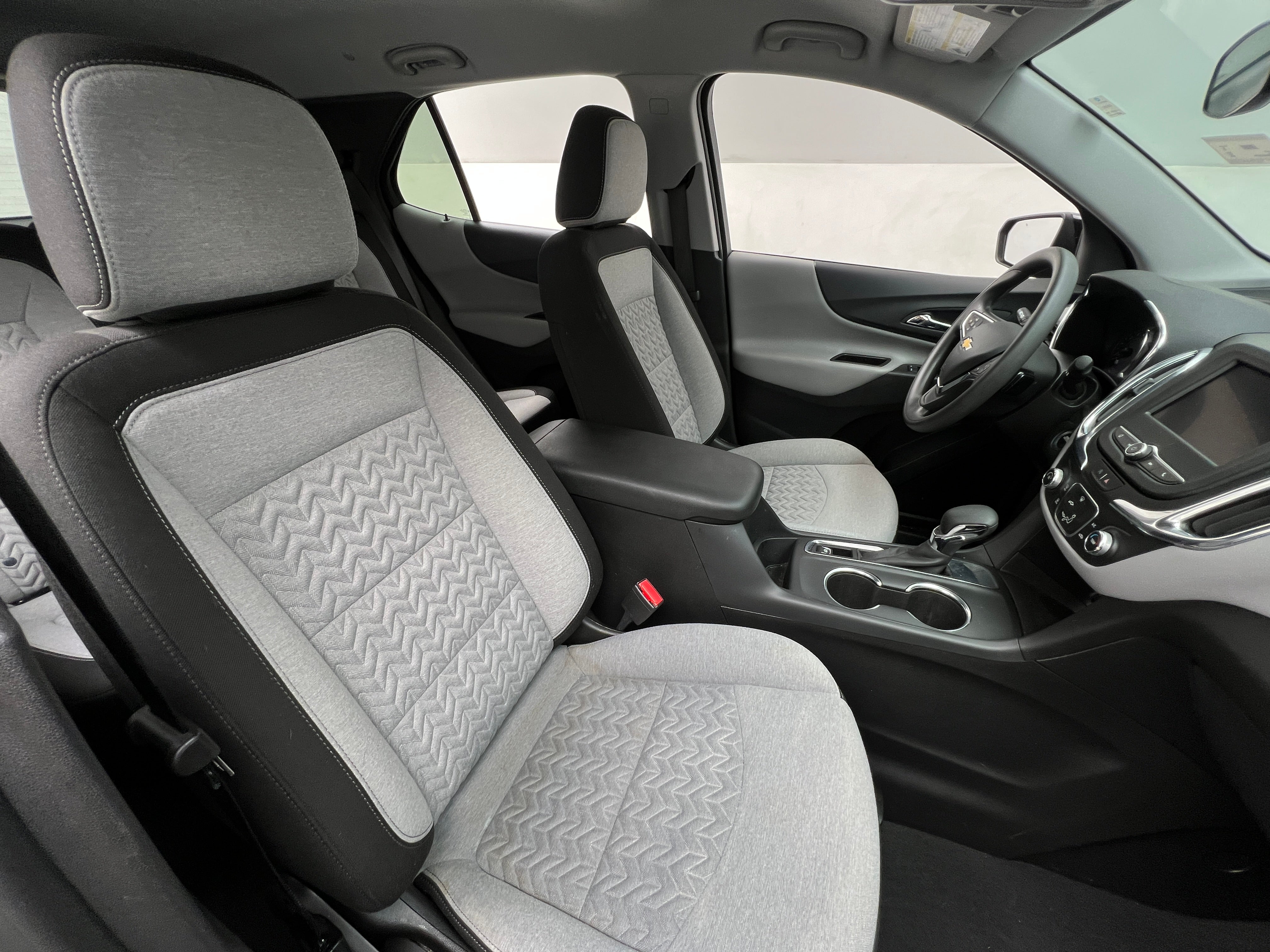 2023 Chevrolet Equinox LT 2