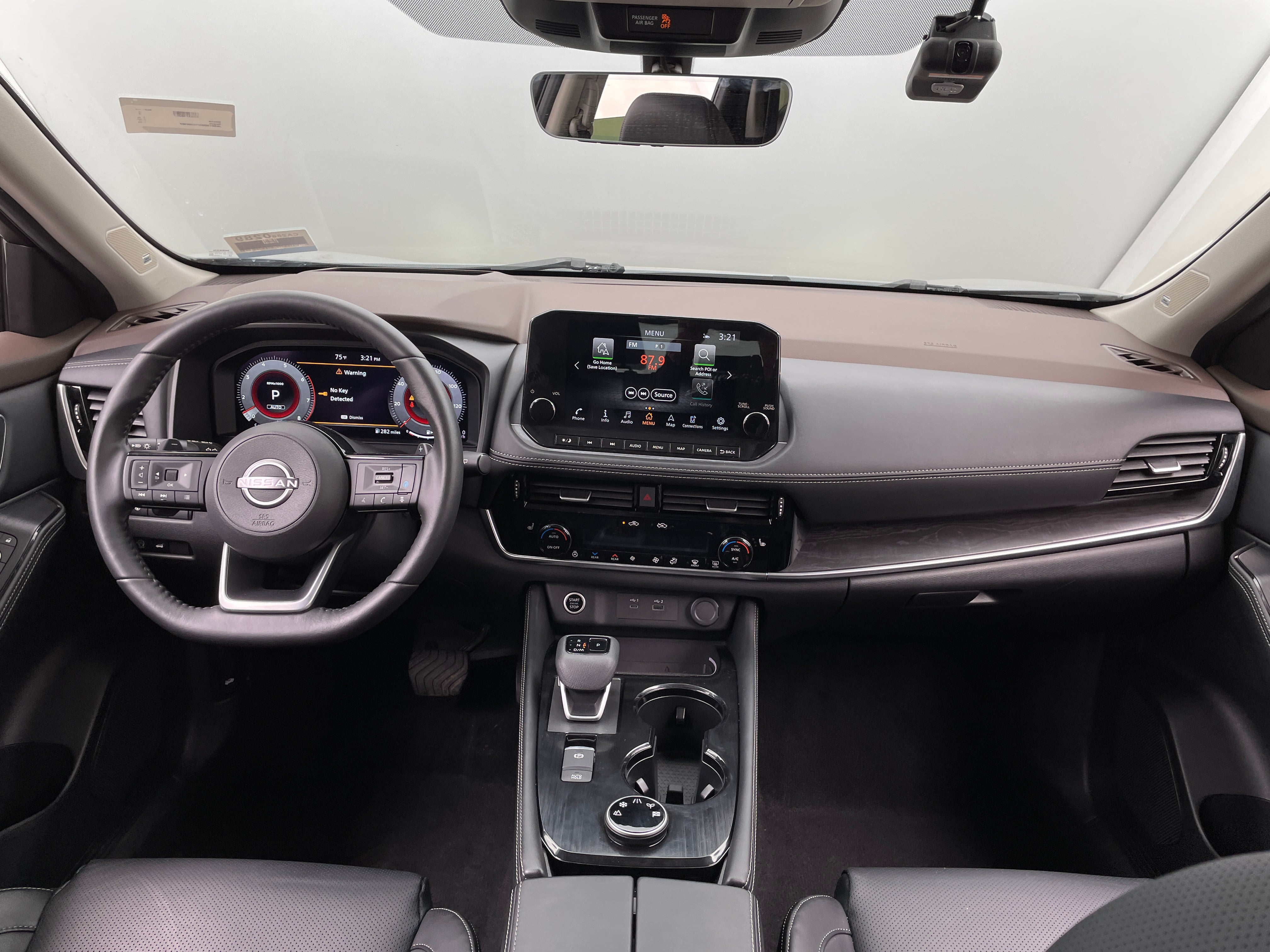 2023 Nissan Rogue Platinum 2