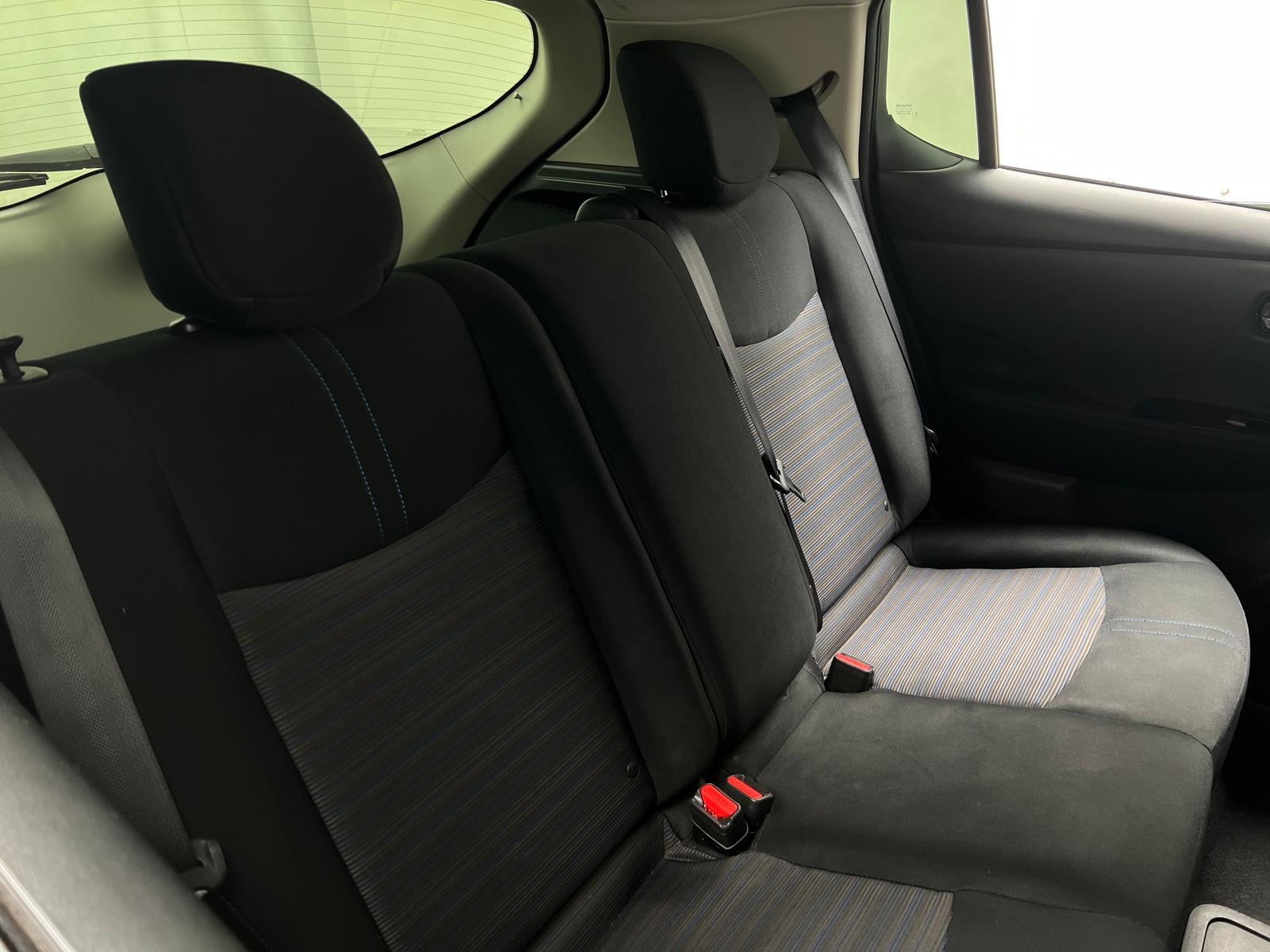 Thumbnail: 2018 Nissan Leaf - 6