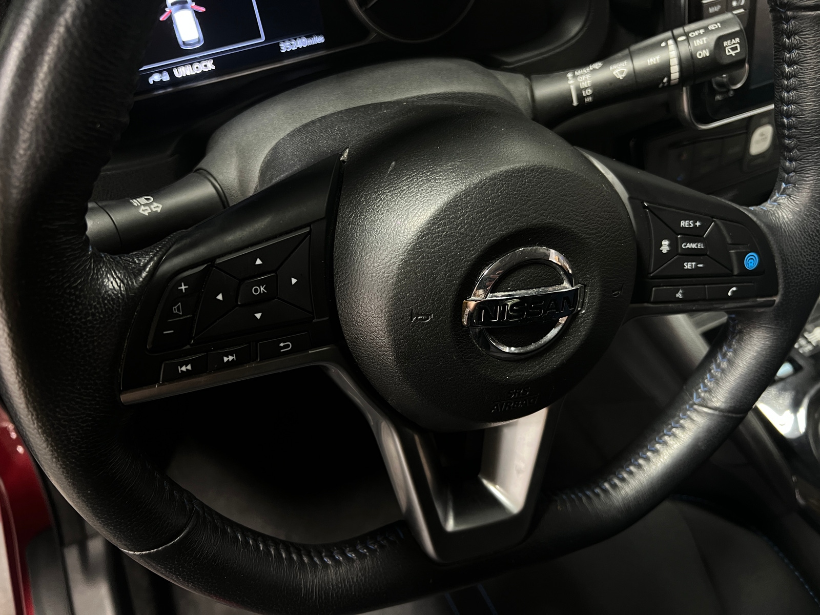 Thumbnail: 2018 Nissan Leaf - 5