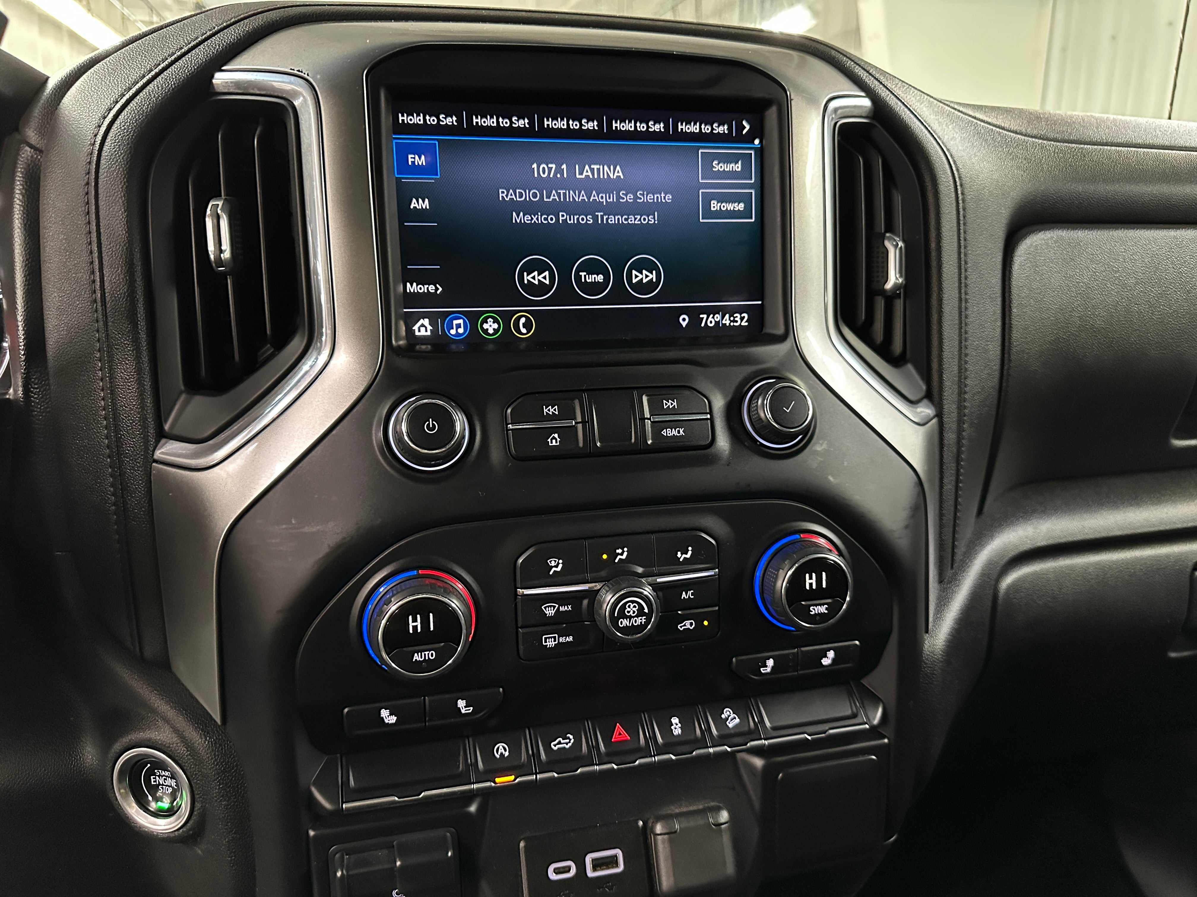 2020 Chevrolet Silverado 1500 LT 4