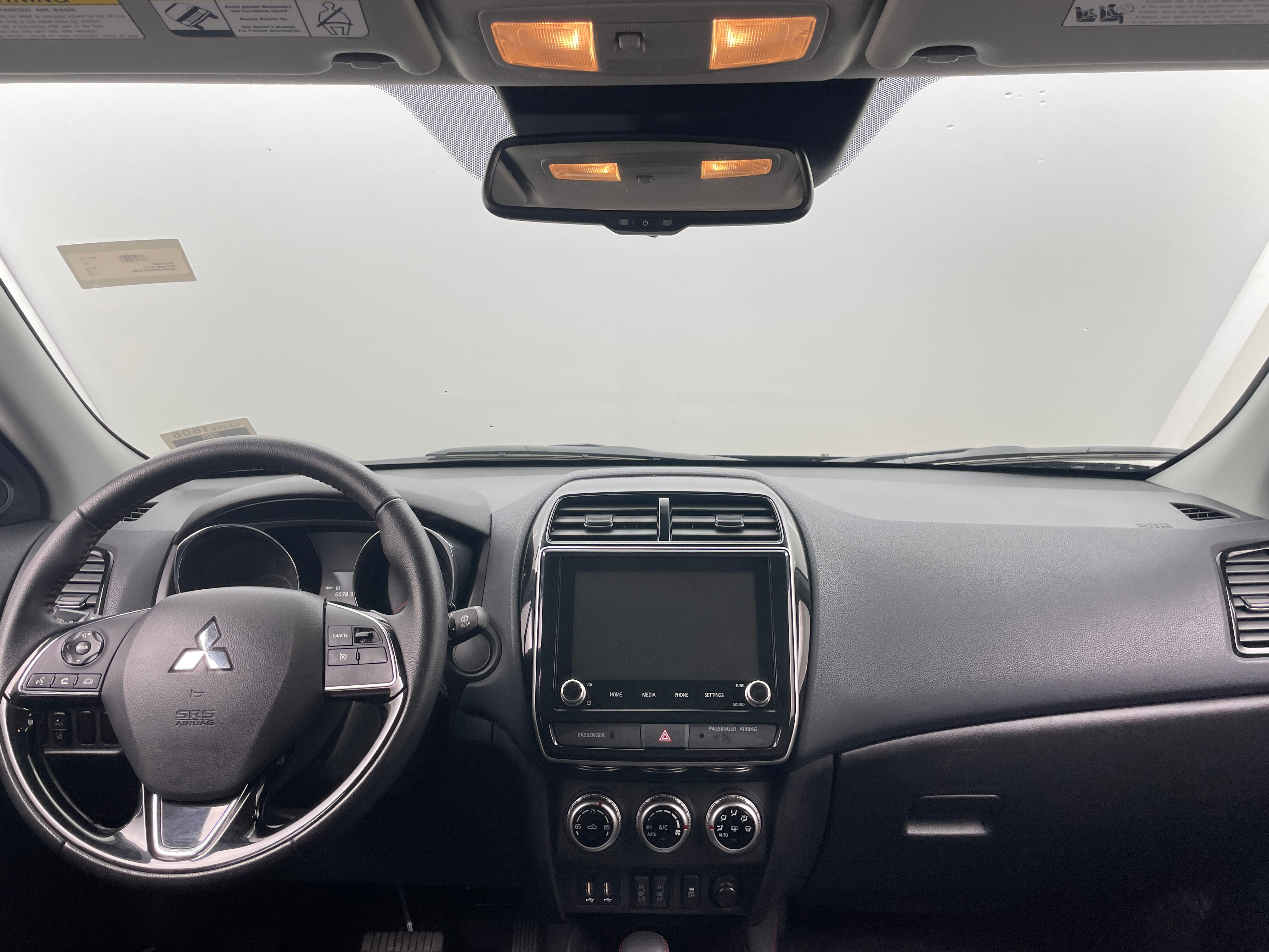 2022 Mitsubishi Outlander Sport LE 3
