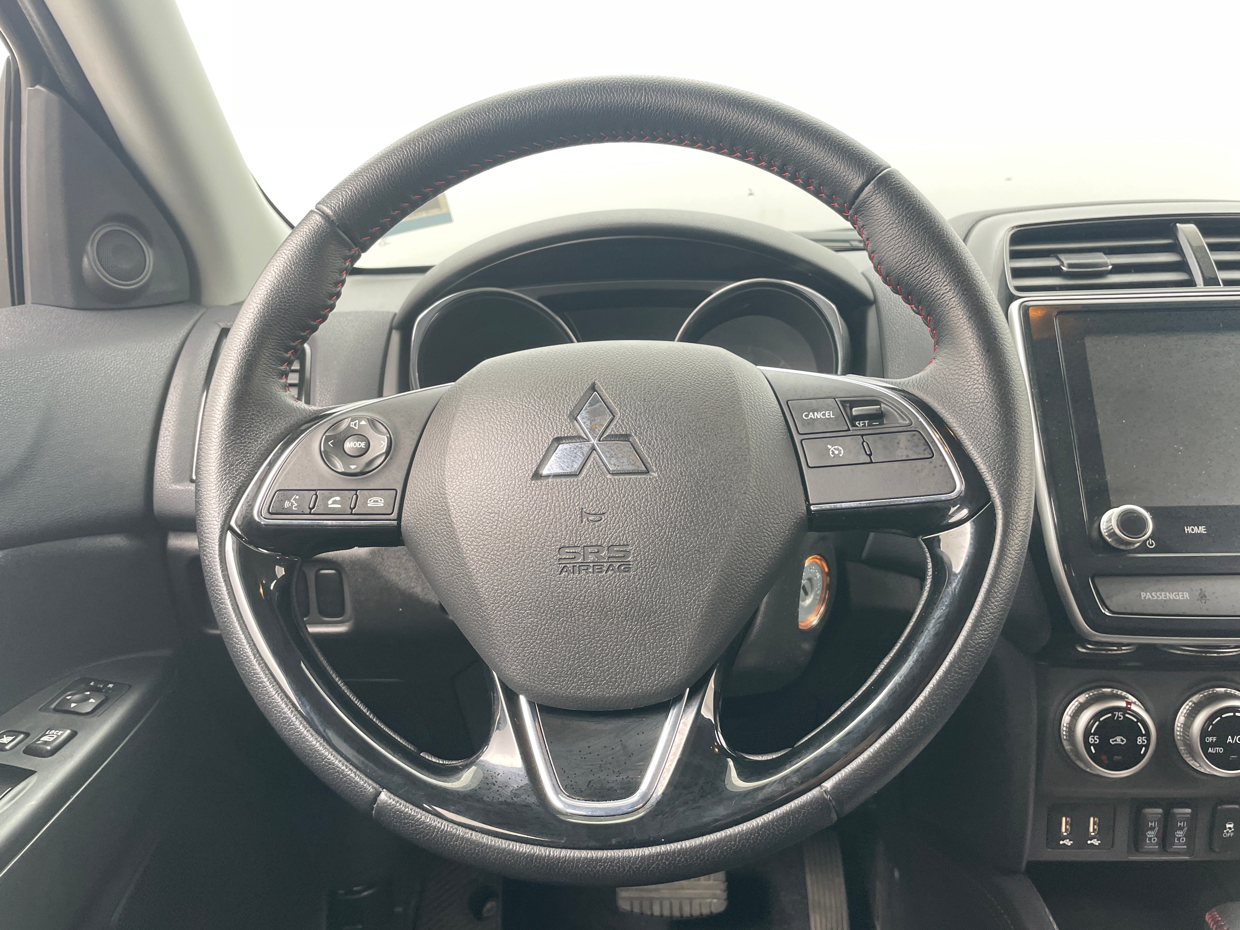 2022 Mitsubishi Outlander Sport LE 5