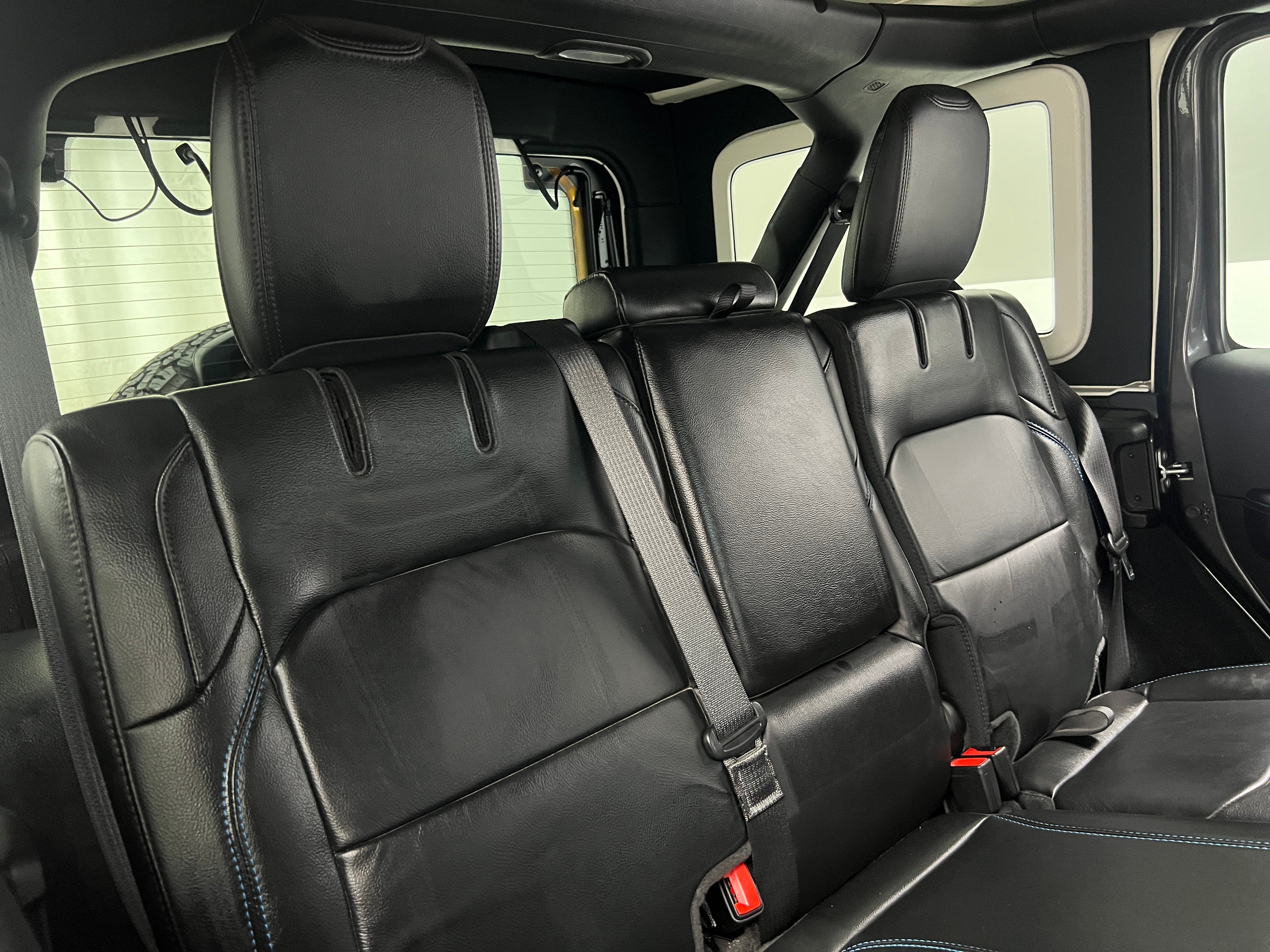 2022 Jeep Wrangler Unlimited Rubicon 4xe 5