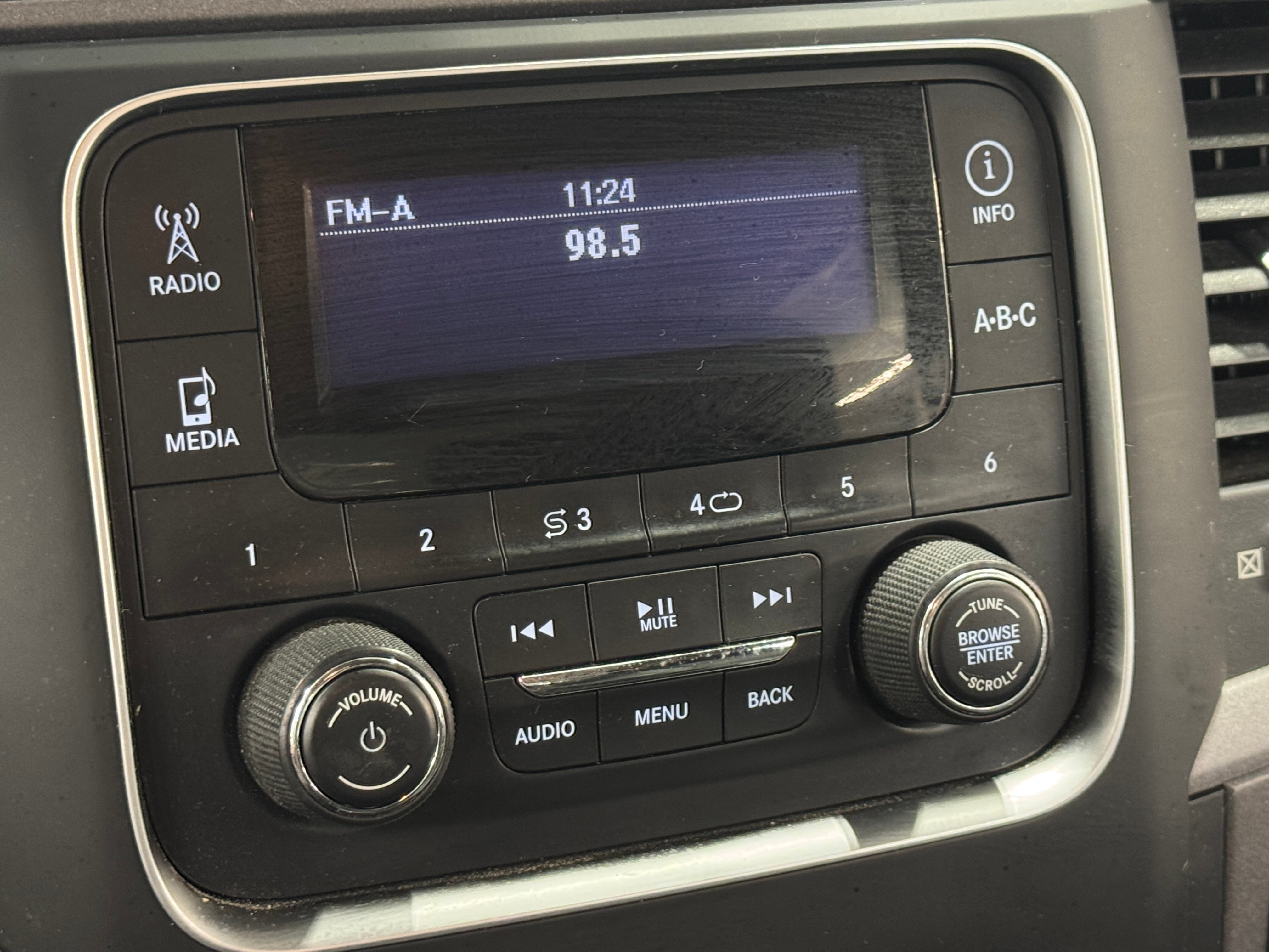 2013 RAM 1500 Express 4