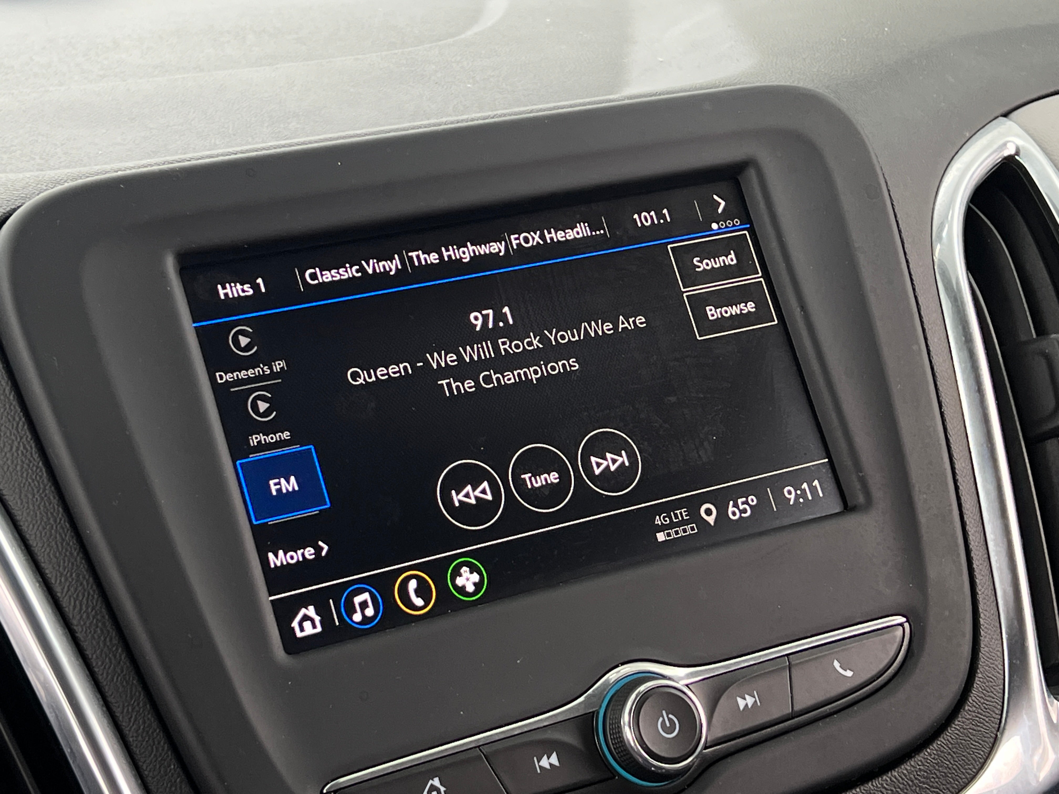 2023 Chevrolet Equinox LT 4