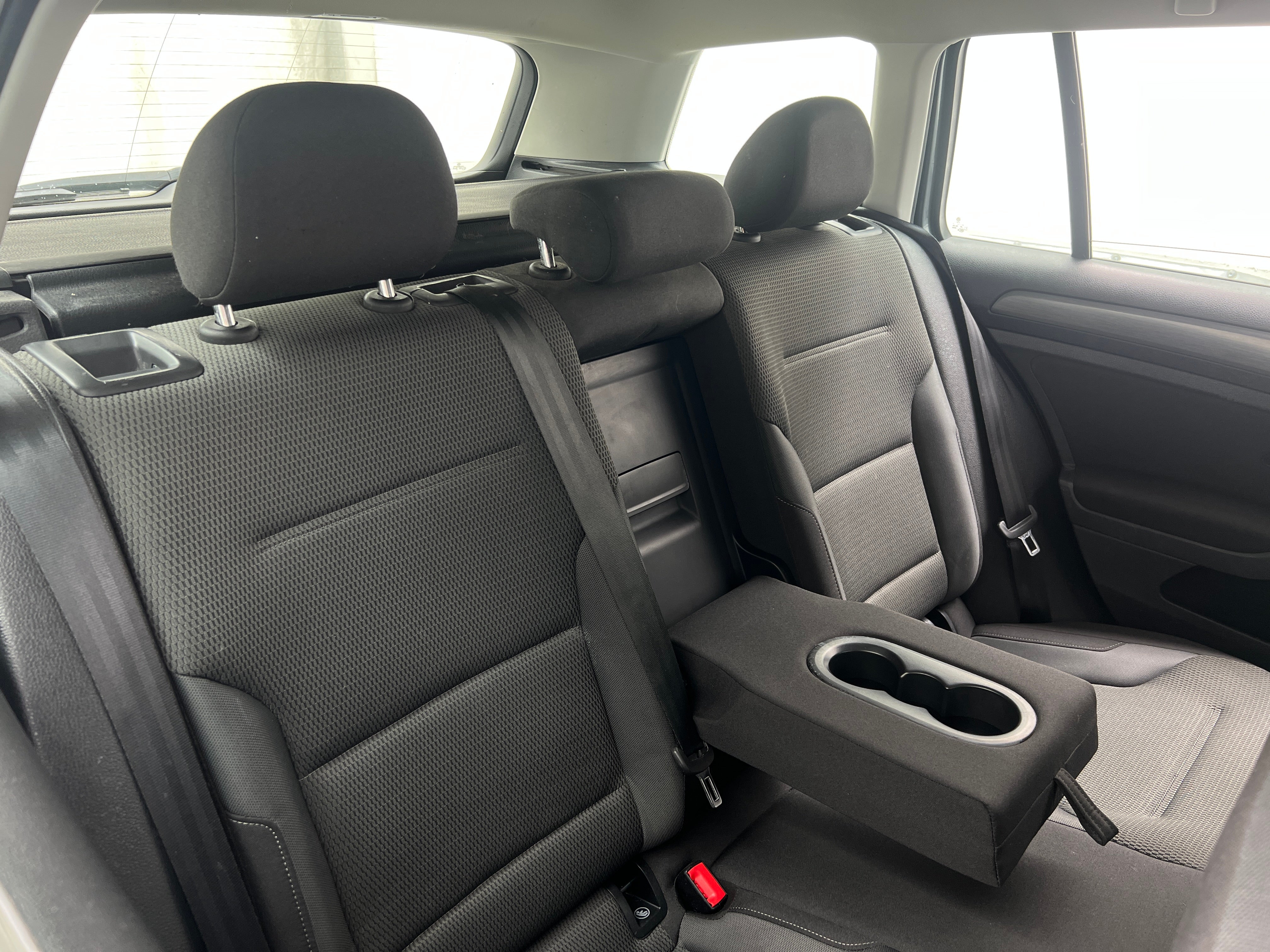 2019 Volkswagen e-Golf  6