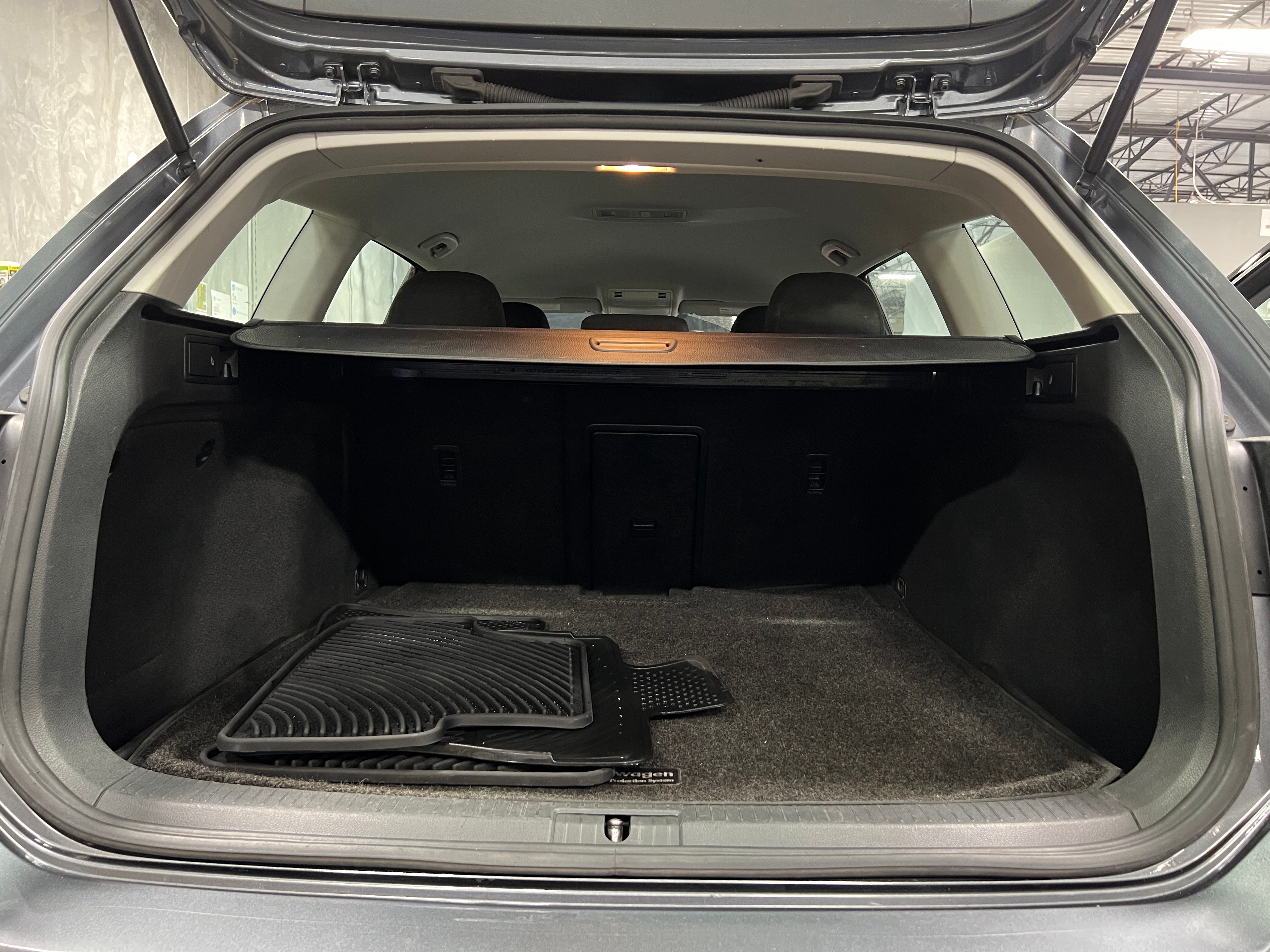 2019 Volkswagen e-Golf  7