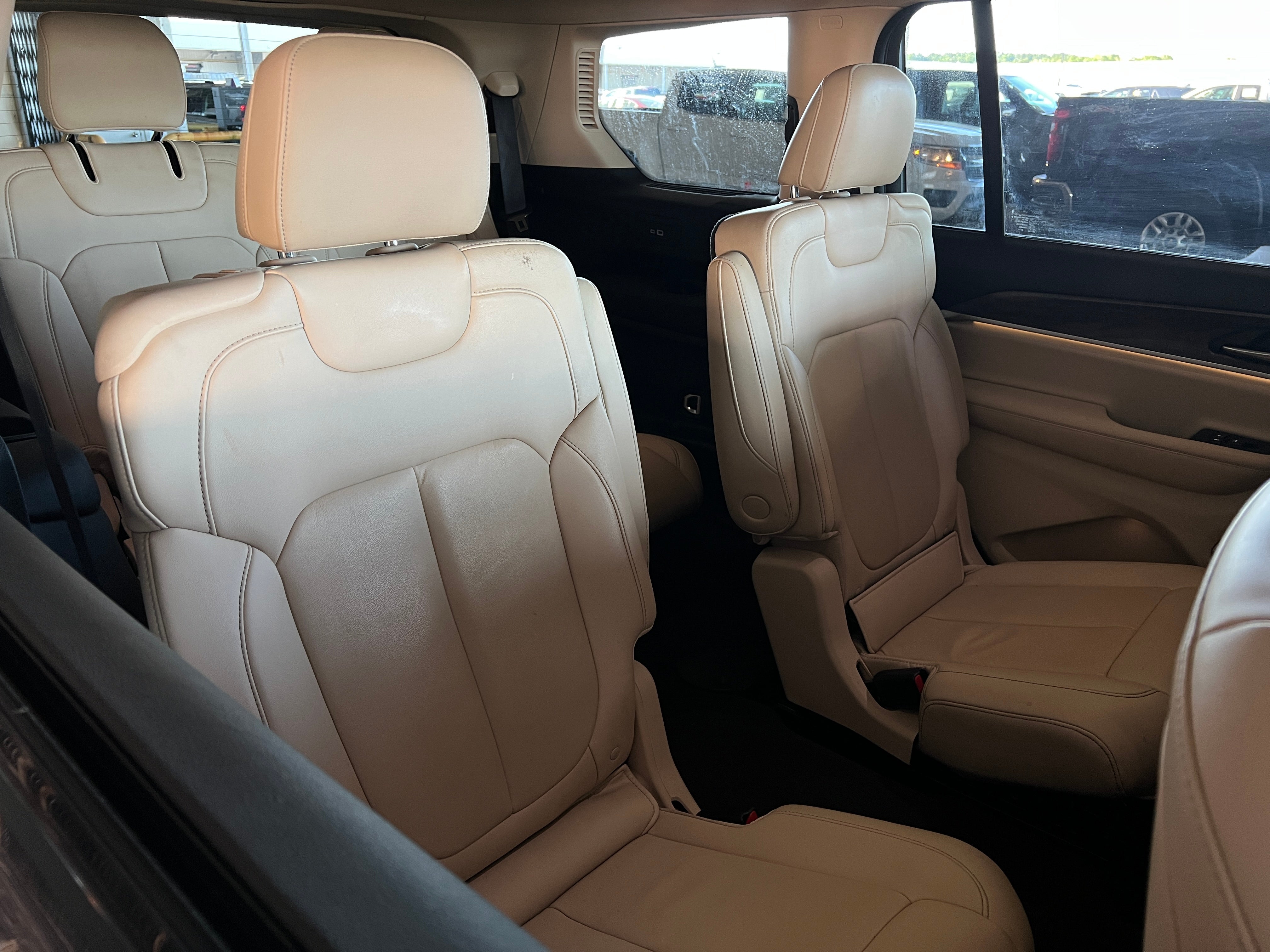 2021 Jeep Grand Cherokee L Limited Edition 5