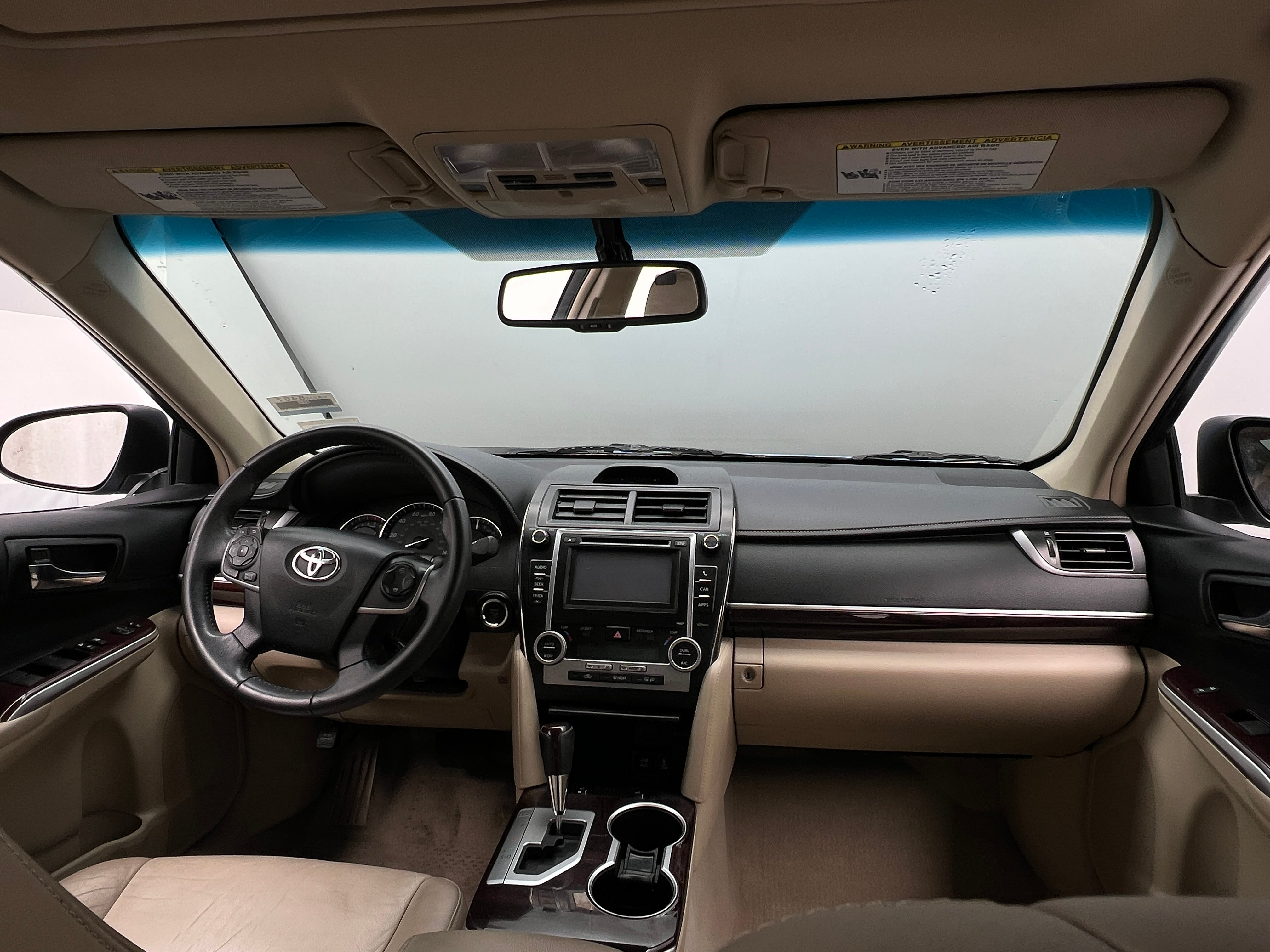 2013 Toyota Camry XLE 3