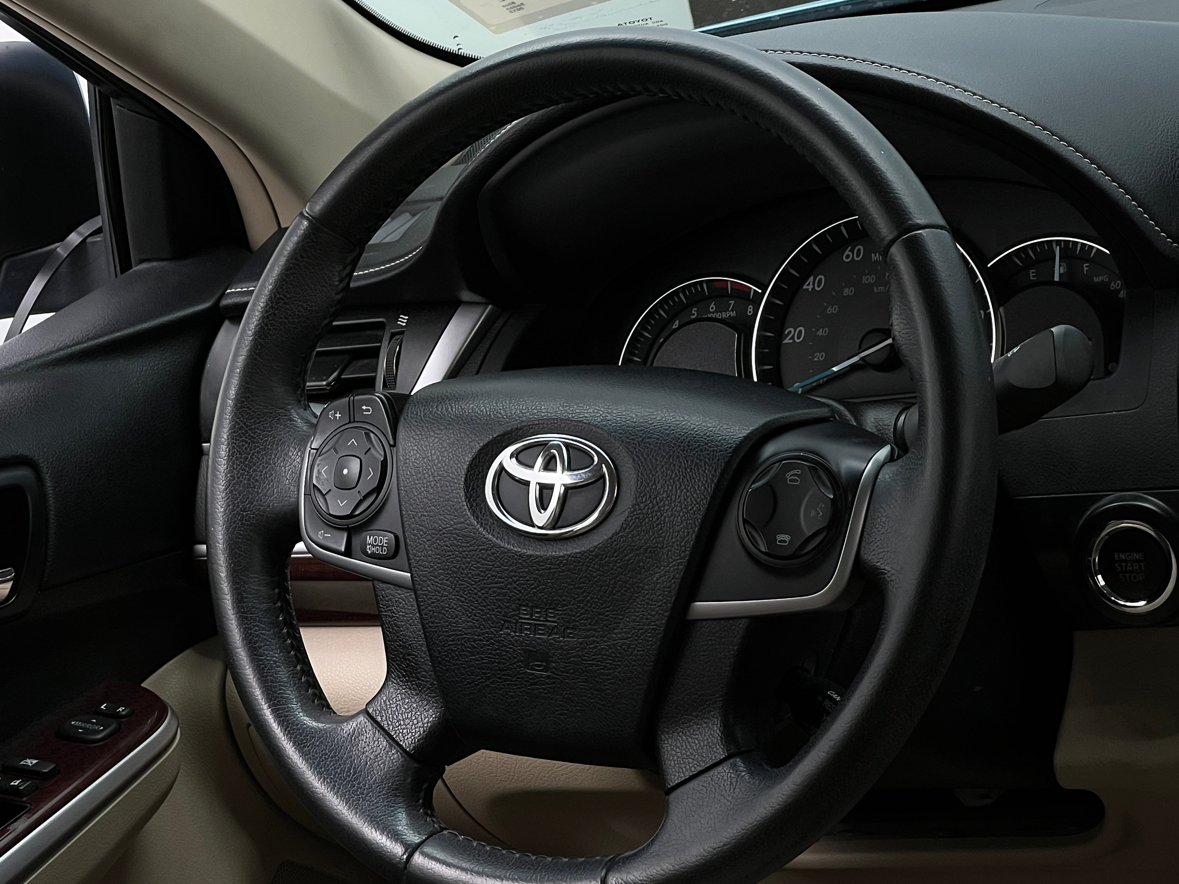 2013 Toyota Camry XLE 5
