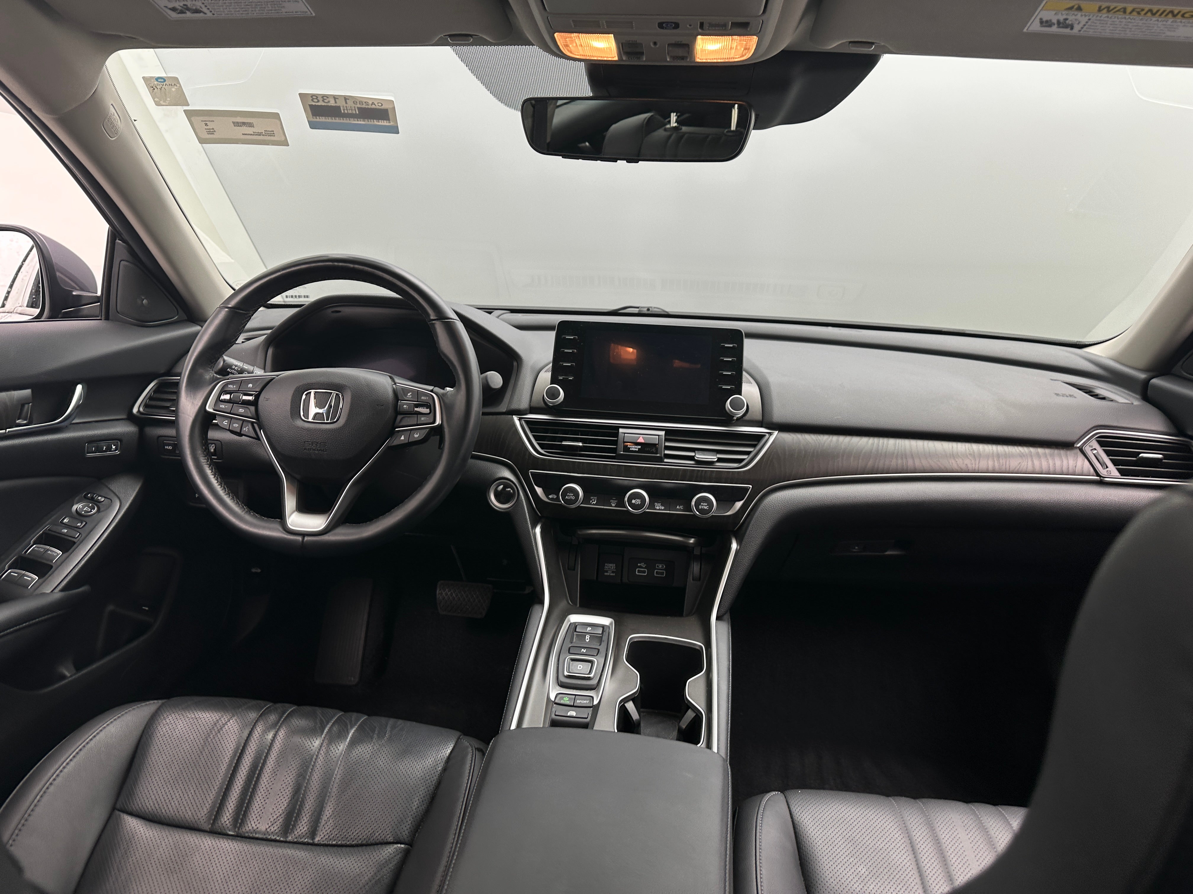 2022 Honda Accord Touring 2