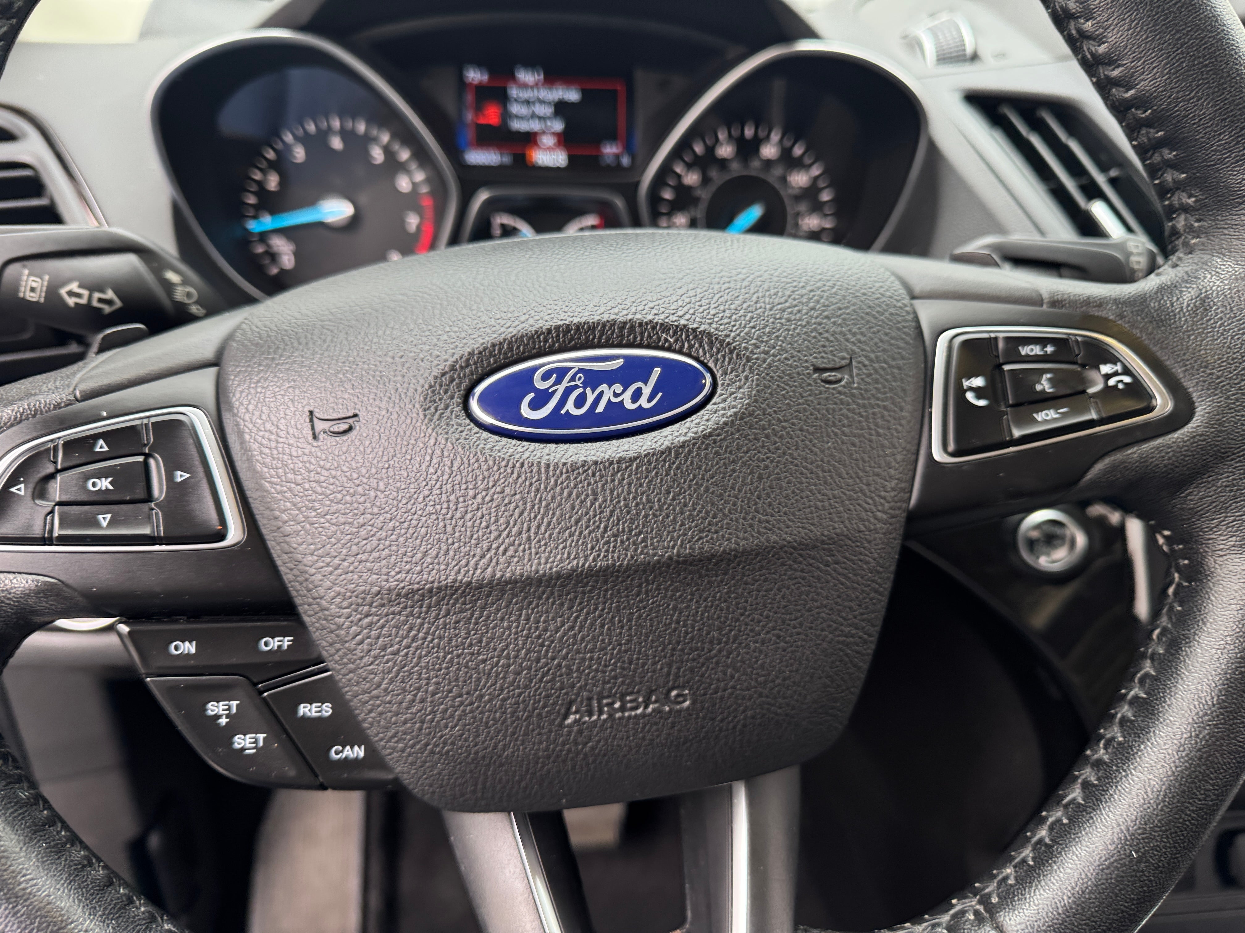 2017 Ford Escape Titanium 4