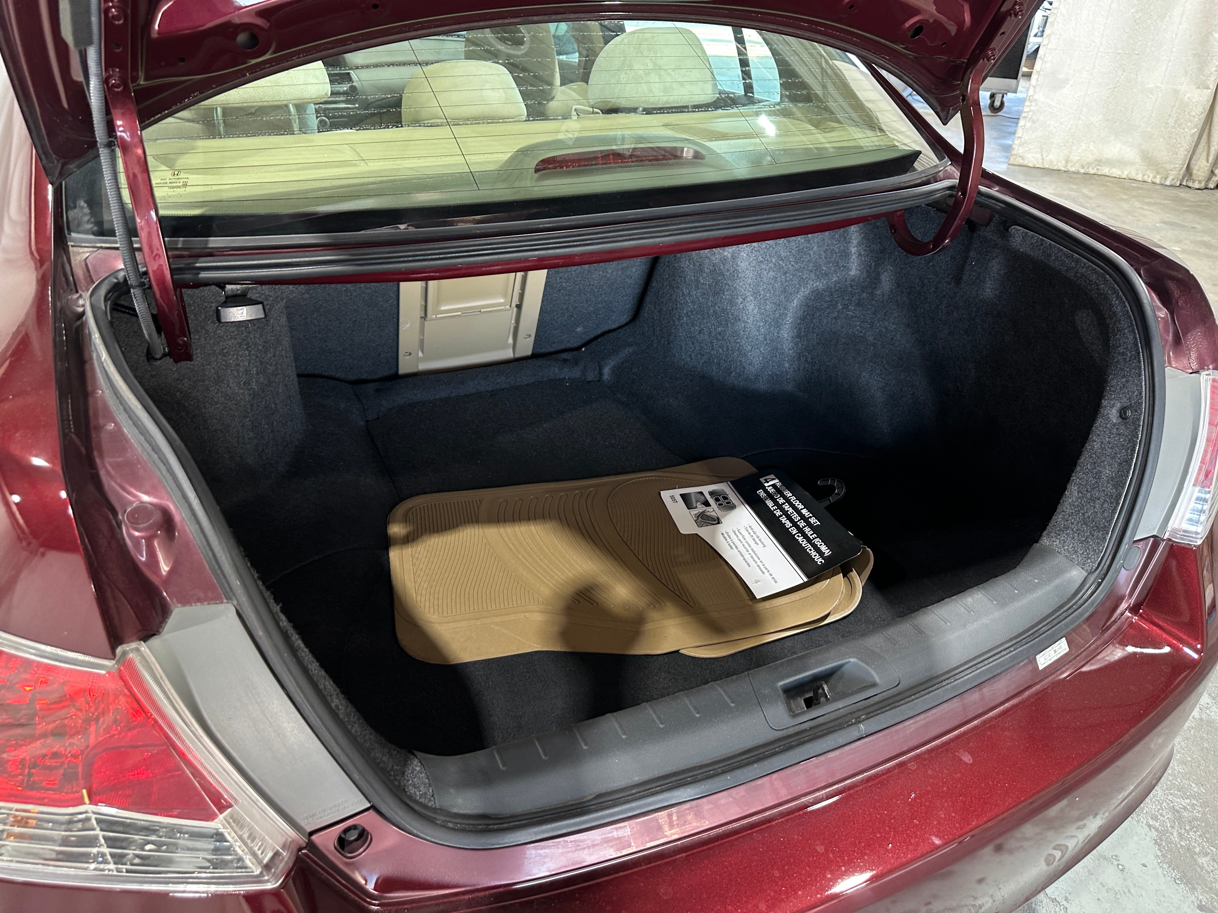 2010 Honda Accord LX-P 7