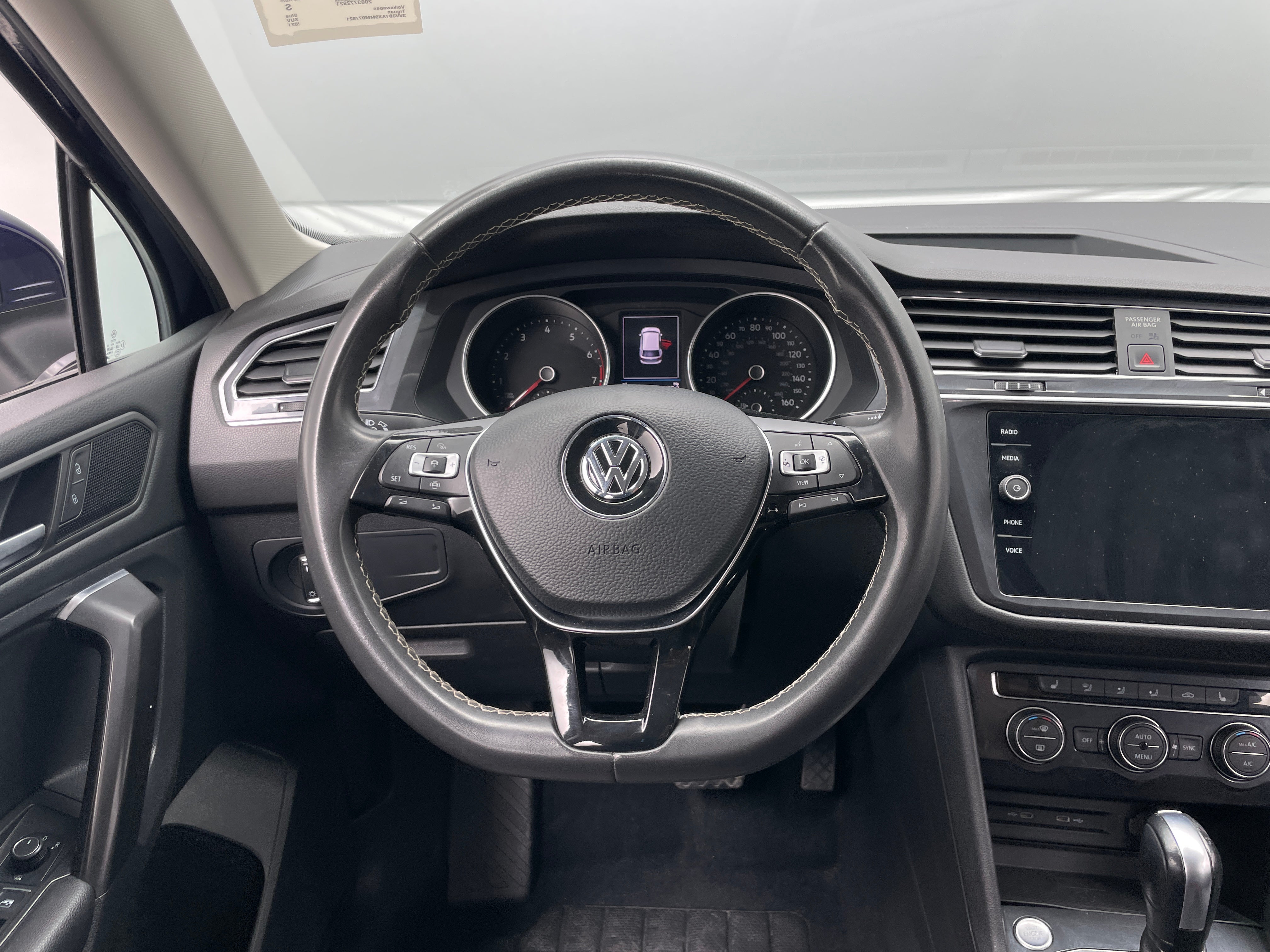 2021 Volkswagen Tiguan SE 4