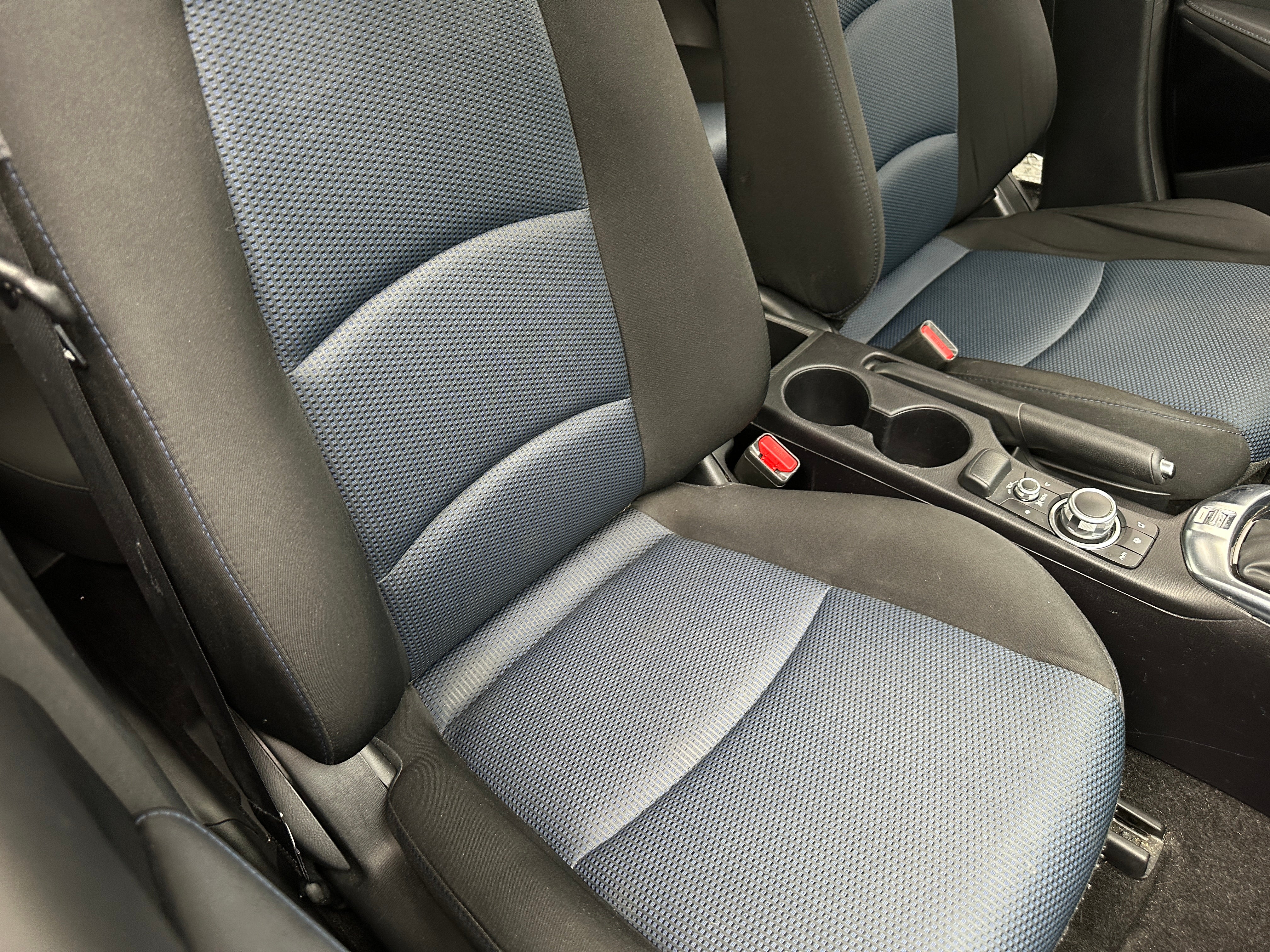 2018 Toyota Yaris iA Base 2