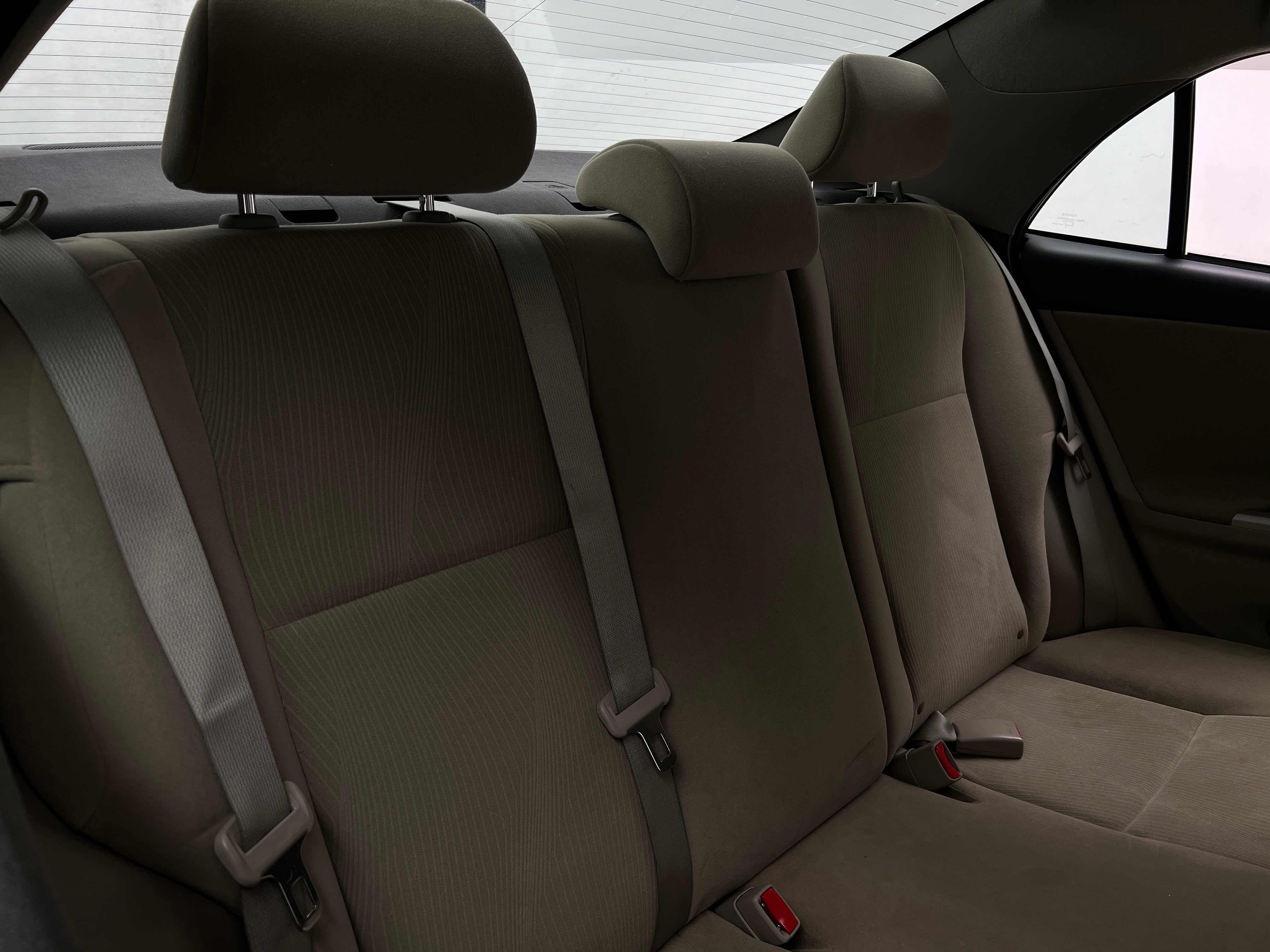 2012 Toyota Corolla LE 6