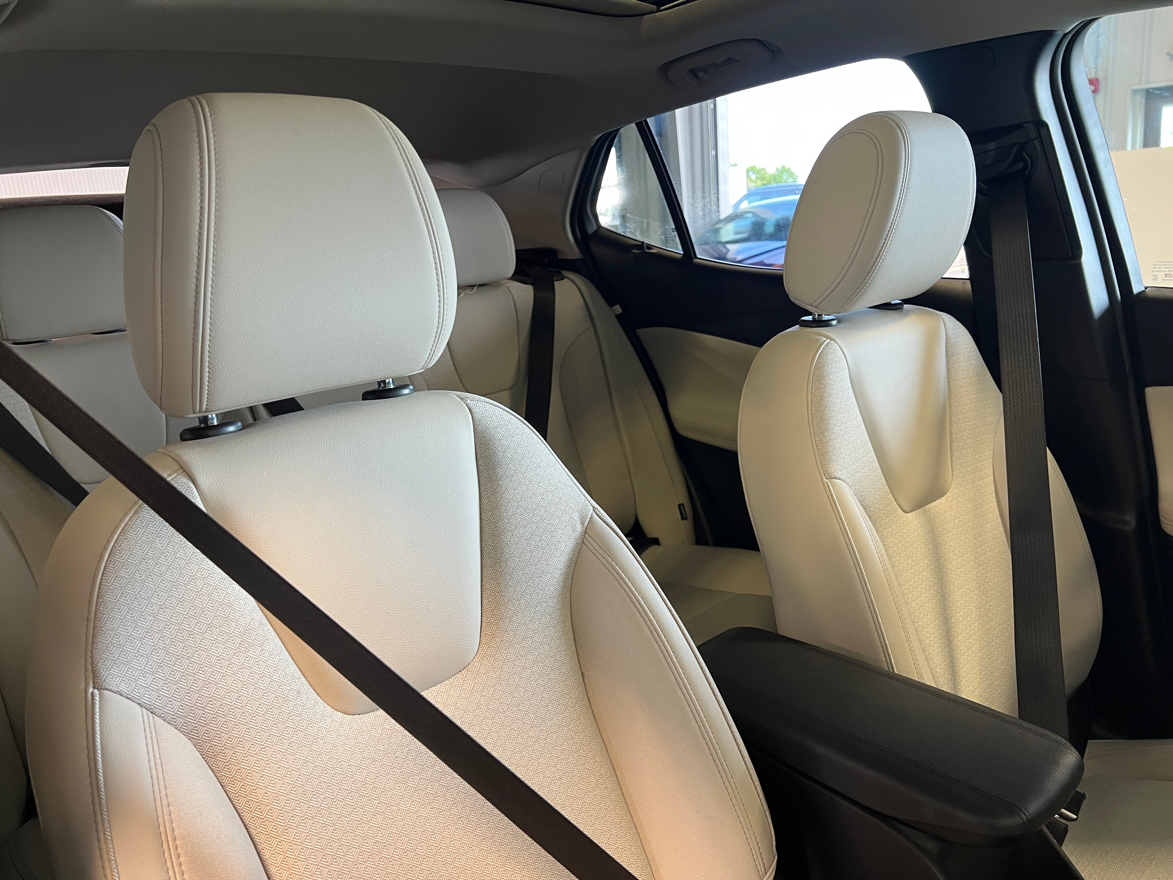 2022 Buick Encore GX Select 2