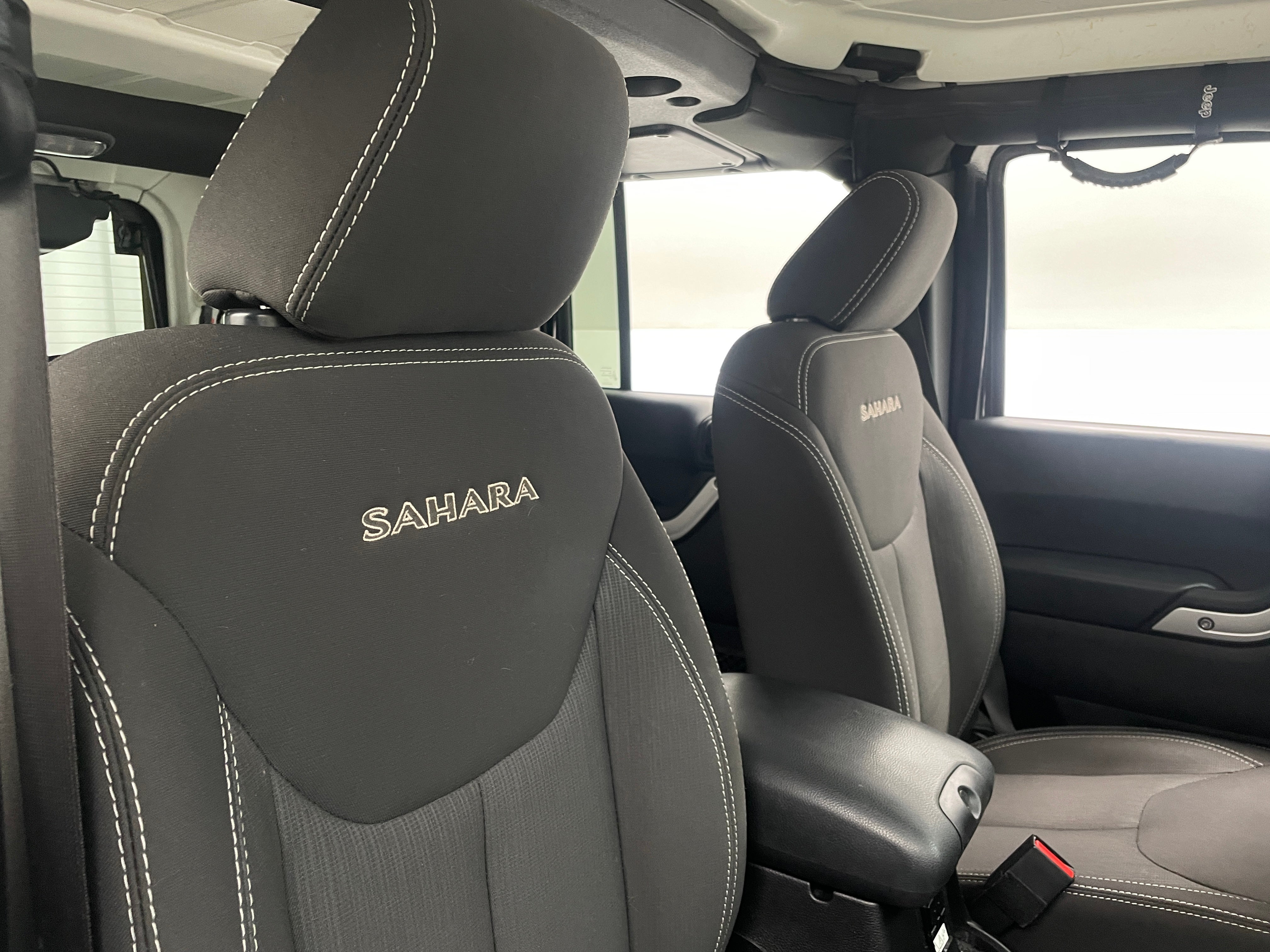 2017 Jeep Wrangler Unlimited Sahara 2