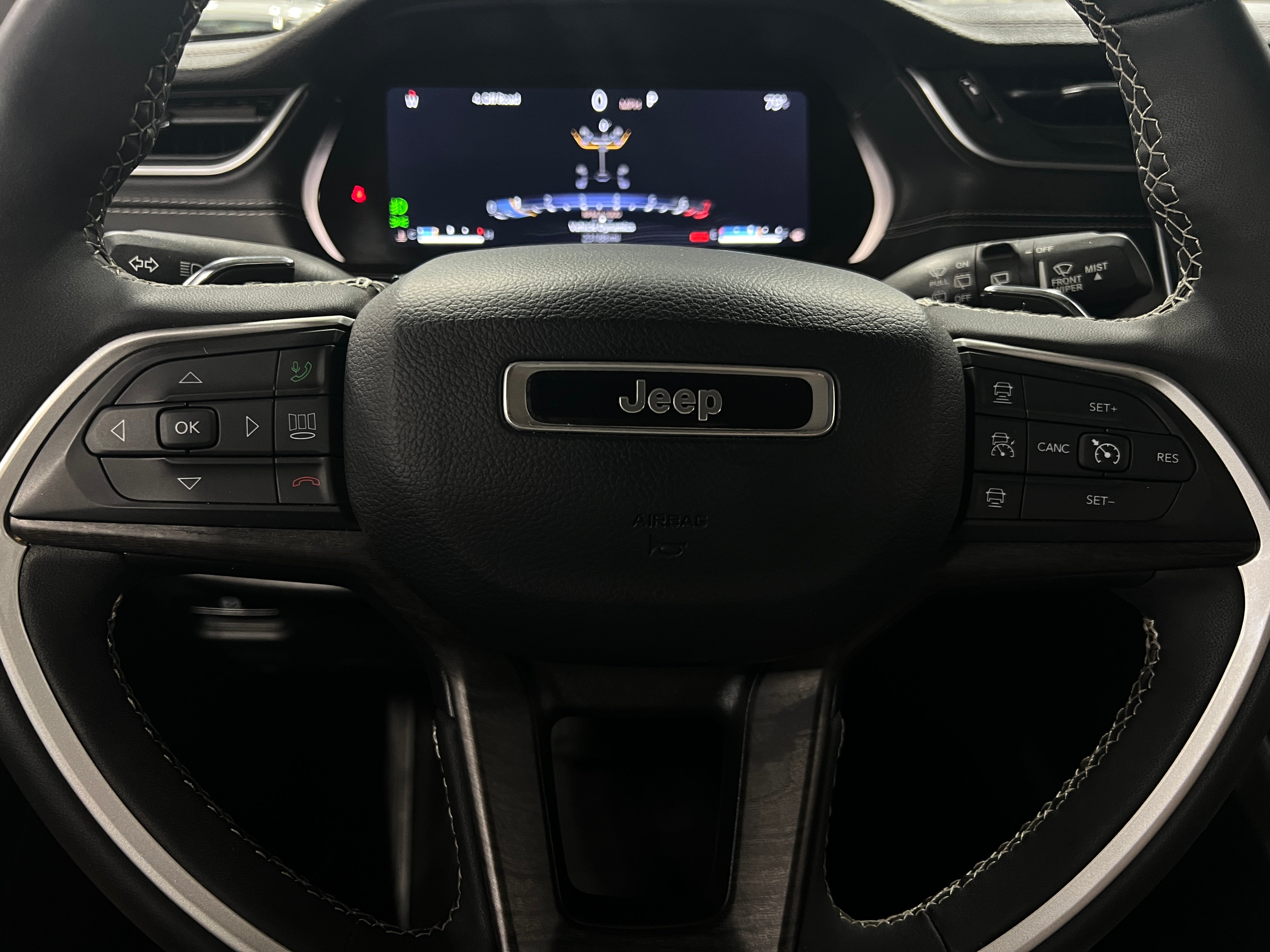 2023 Jeep Grand Cherokee L Limited Edition 4