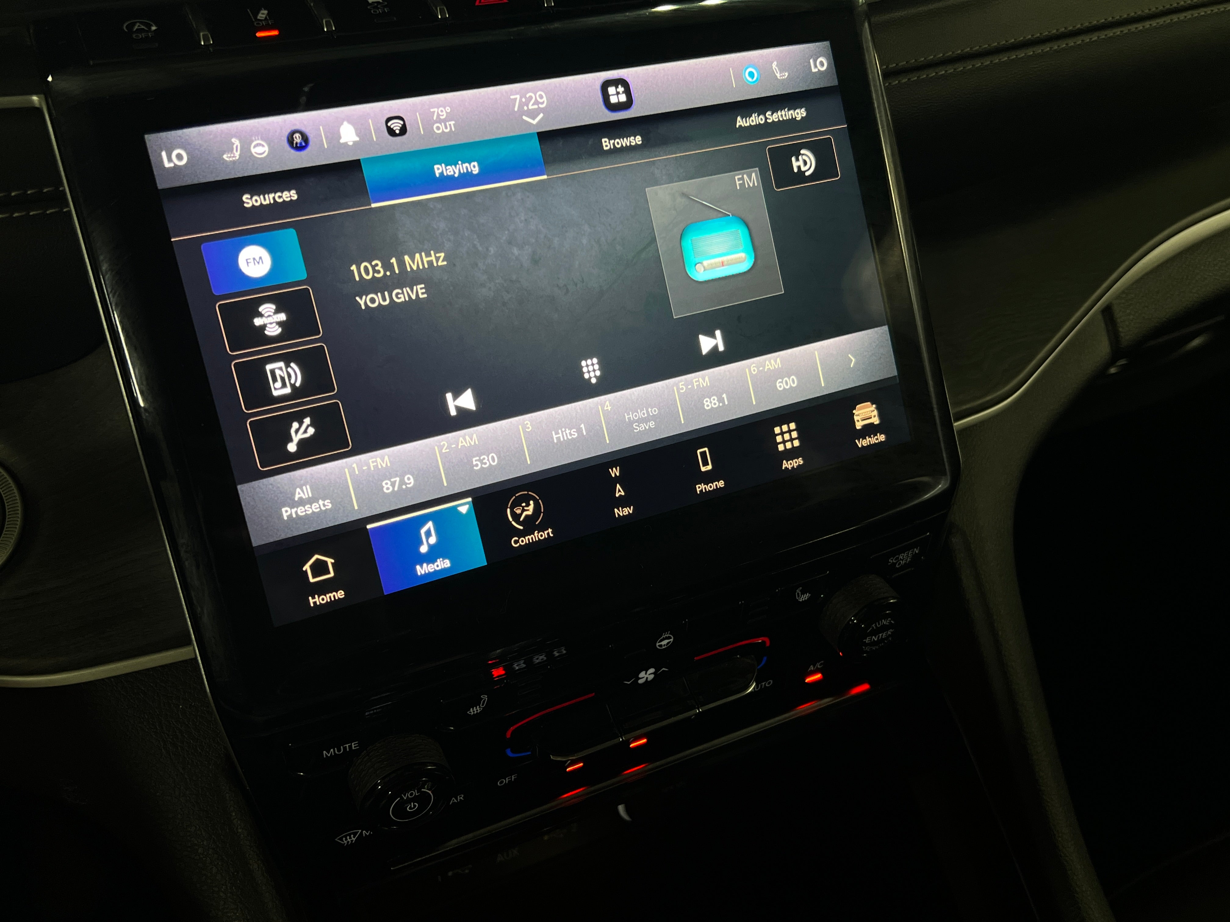 2023 Jeep Grand Cherokee L Limited Edition 3