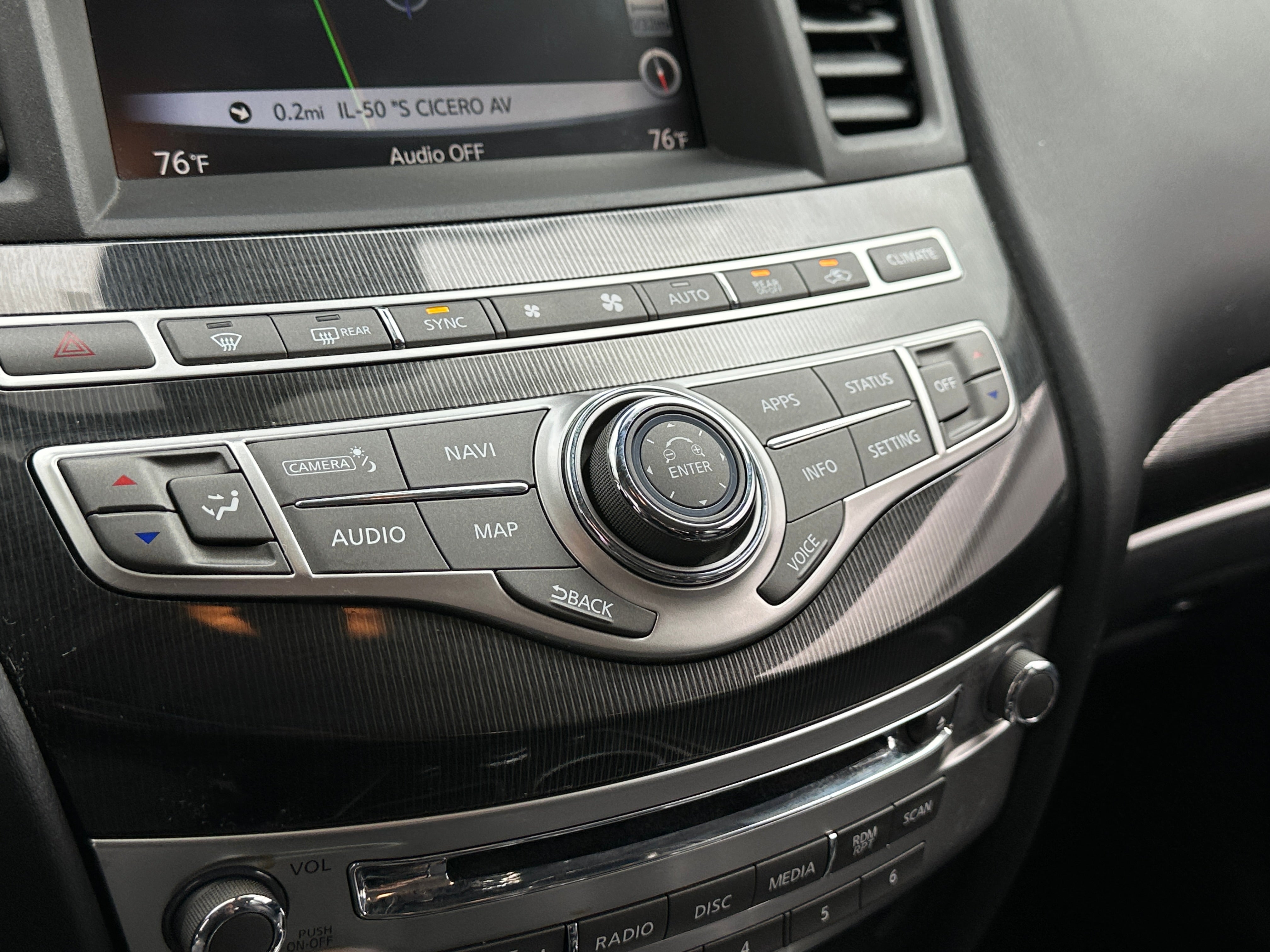2019 INFINITI QX60 Luxe 3
