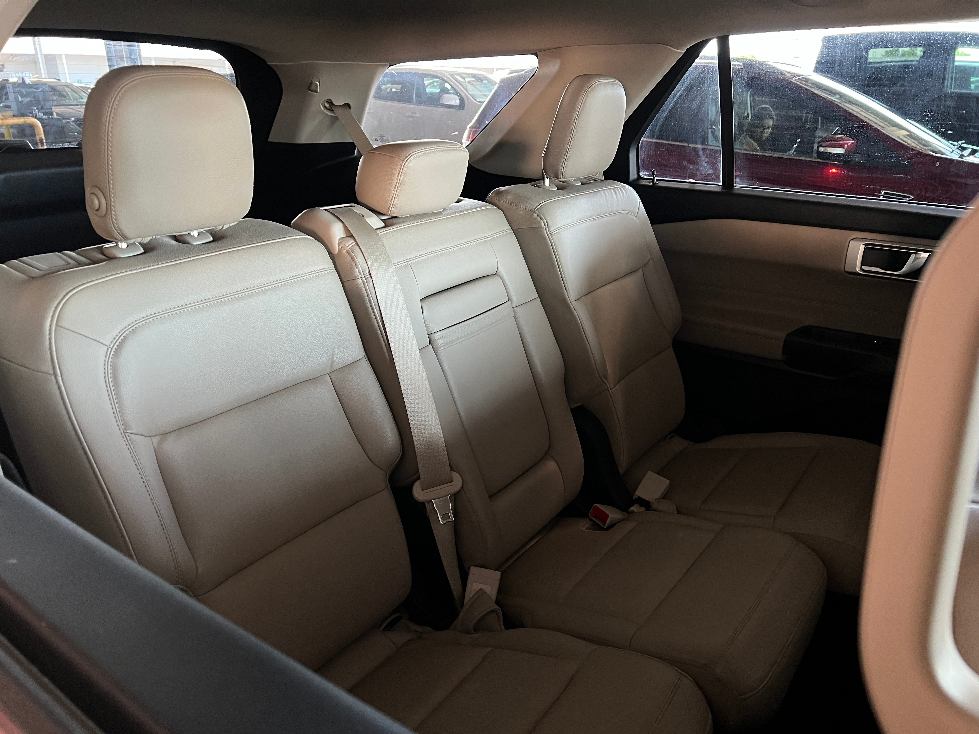 2020 Ford Explorer XLT 6