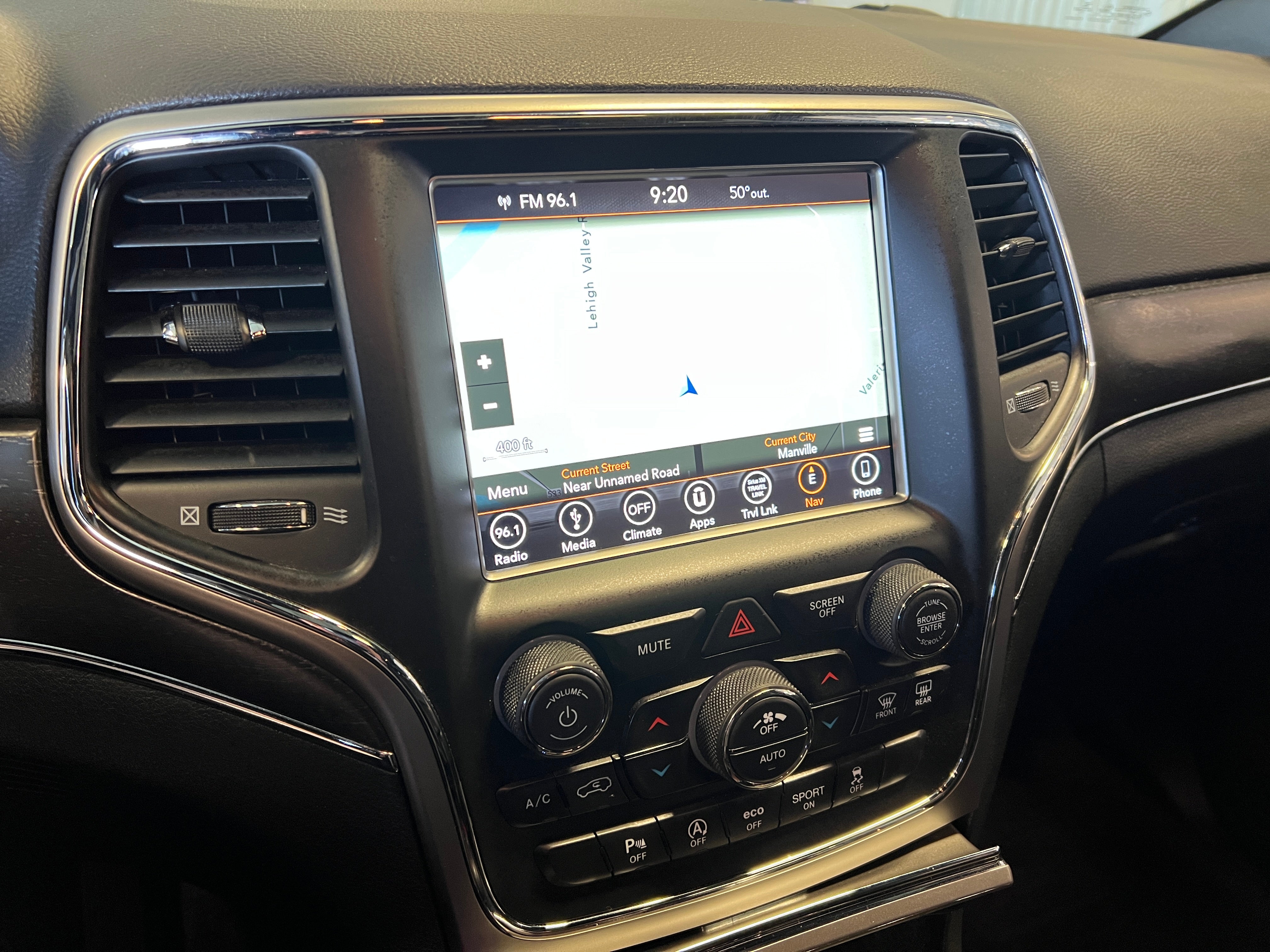 2018 Jeep Grand Cherokee Limited Edition 3