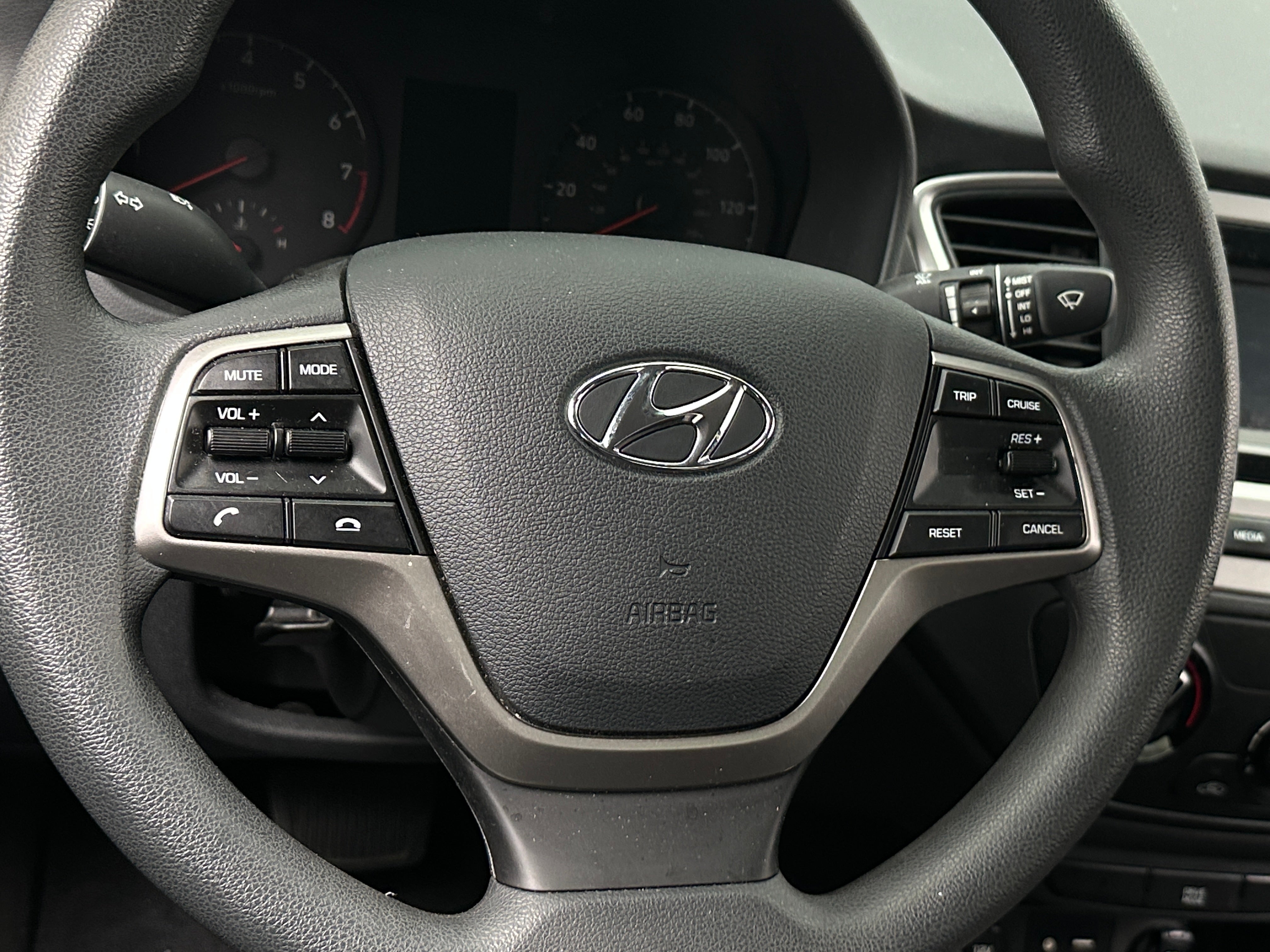 2022 Hyundai Accent SE 5