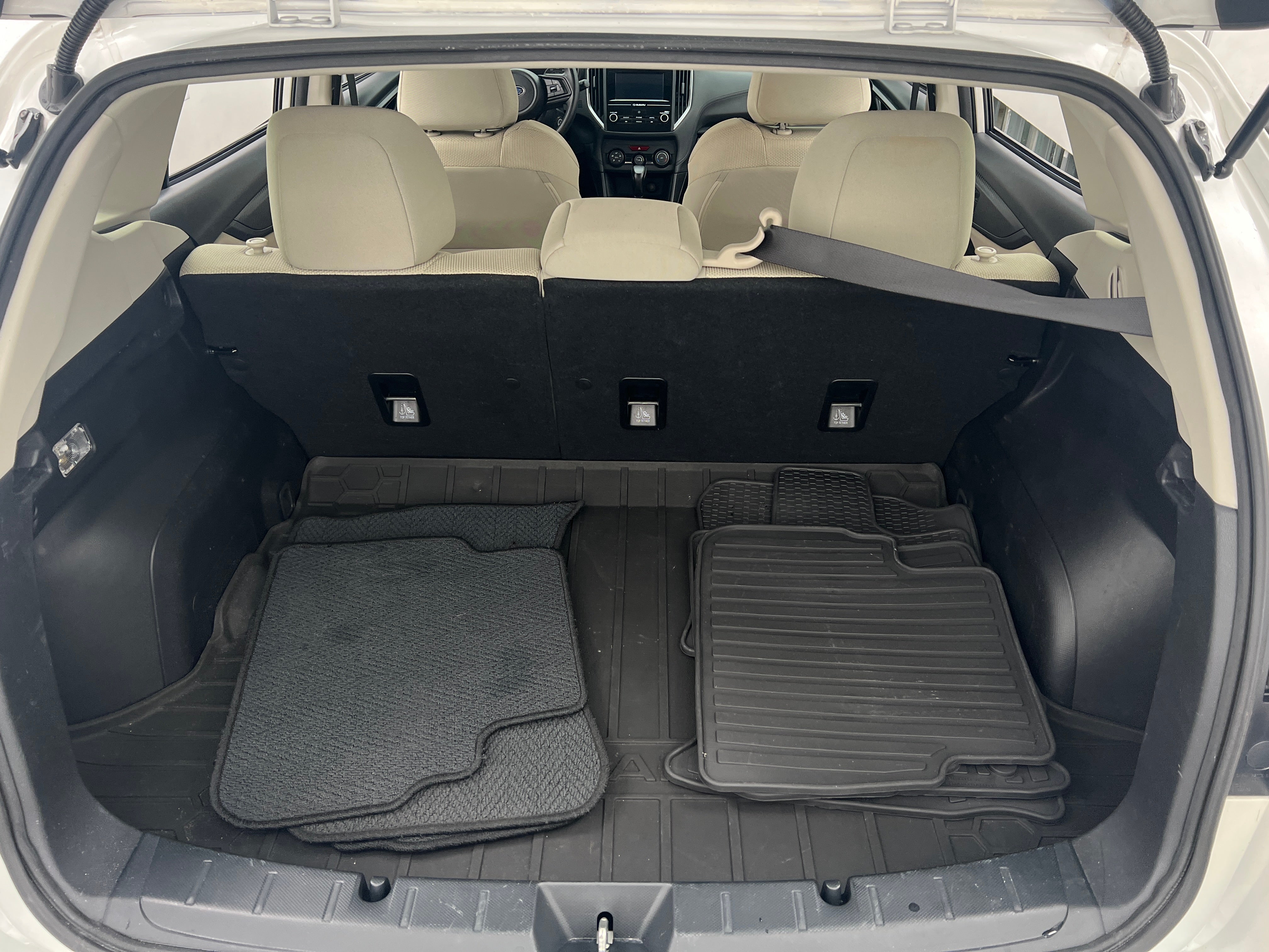 2017 Subaru Impreza Premium 7