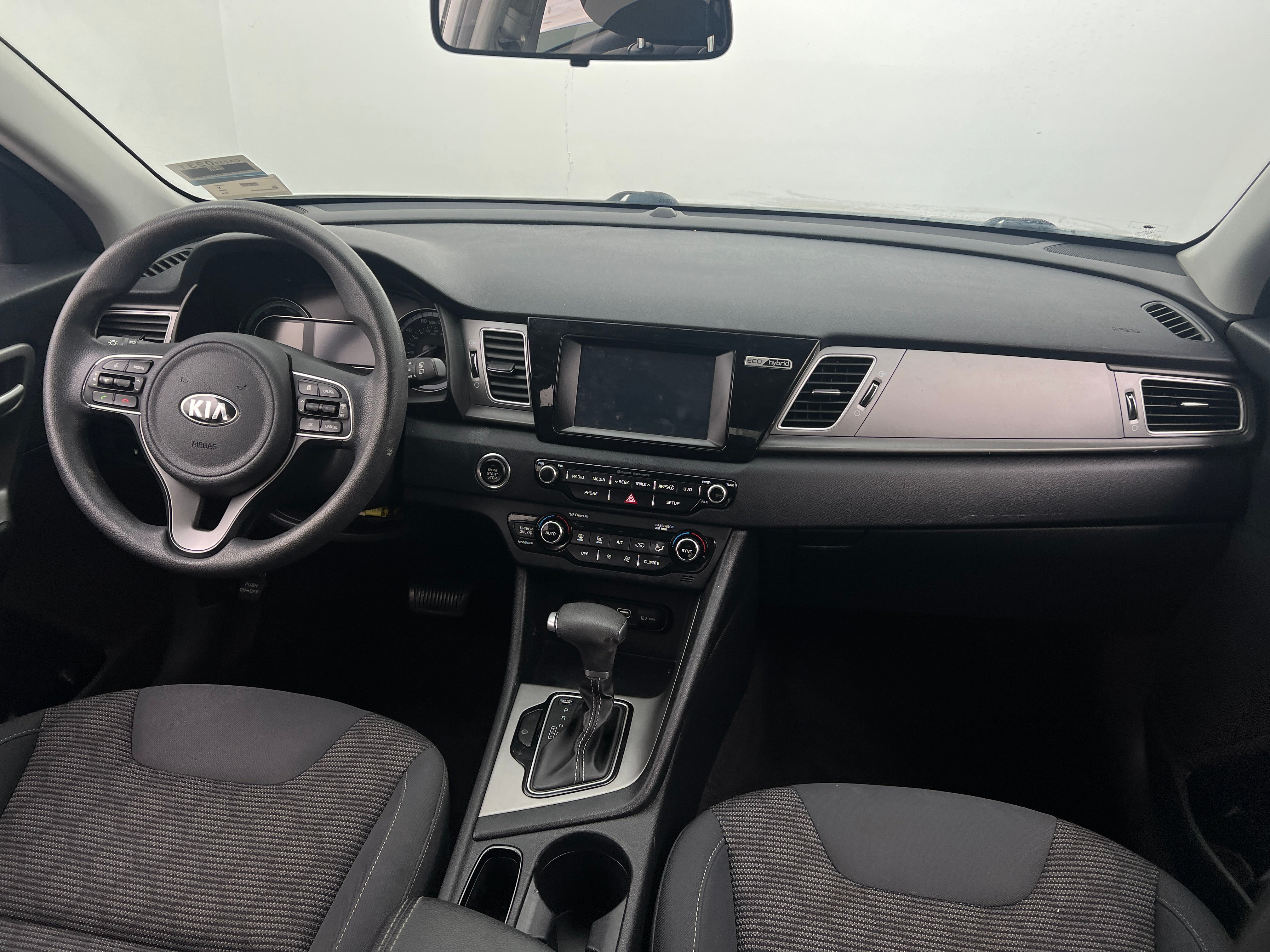 2018 Kia Niro LX 3