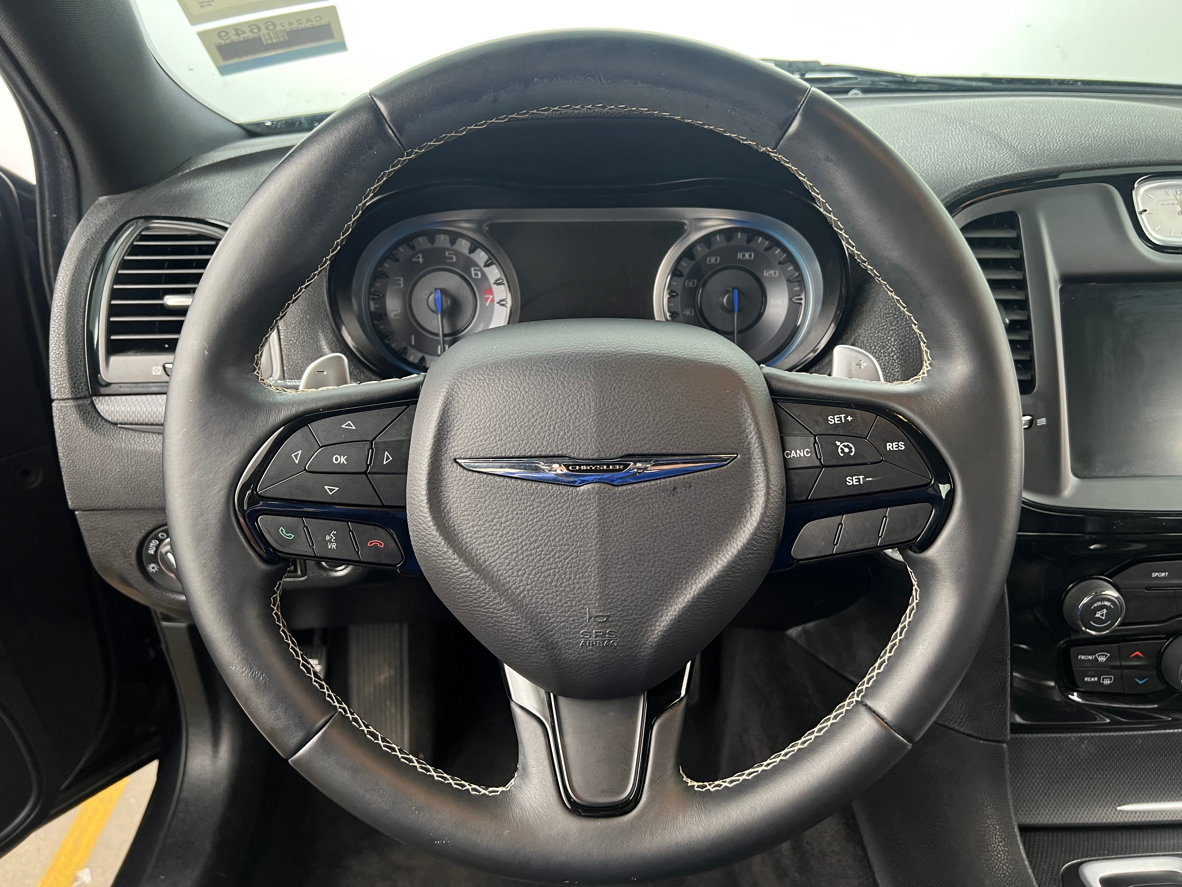 2016 Chrysler 300 S 4