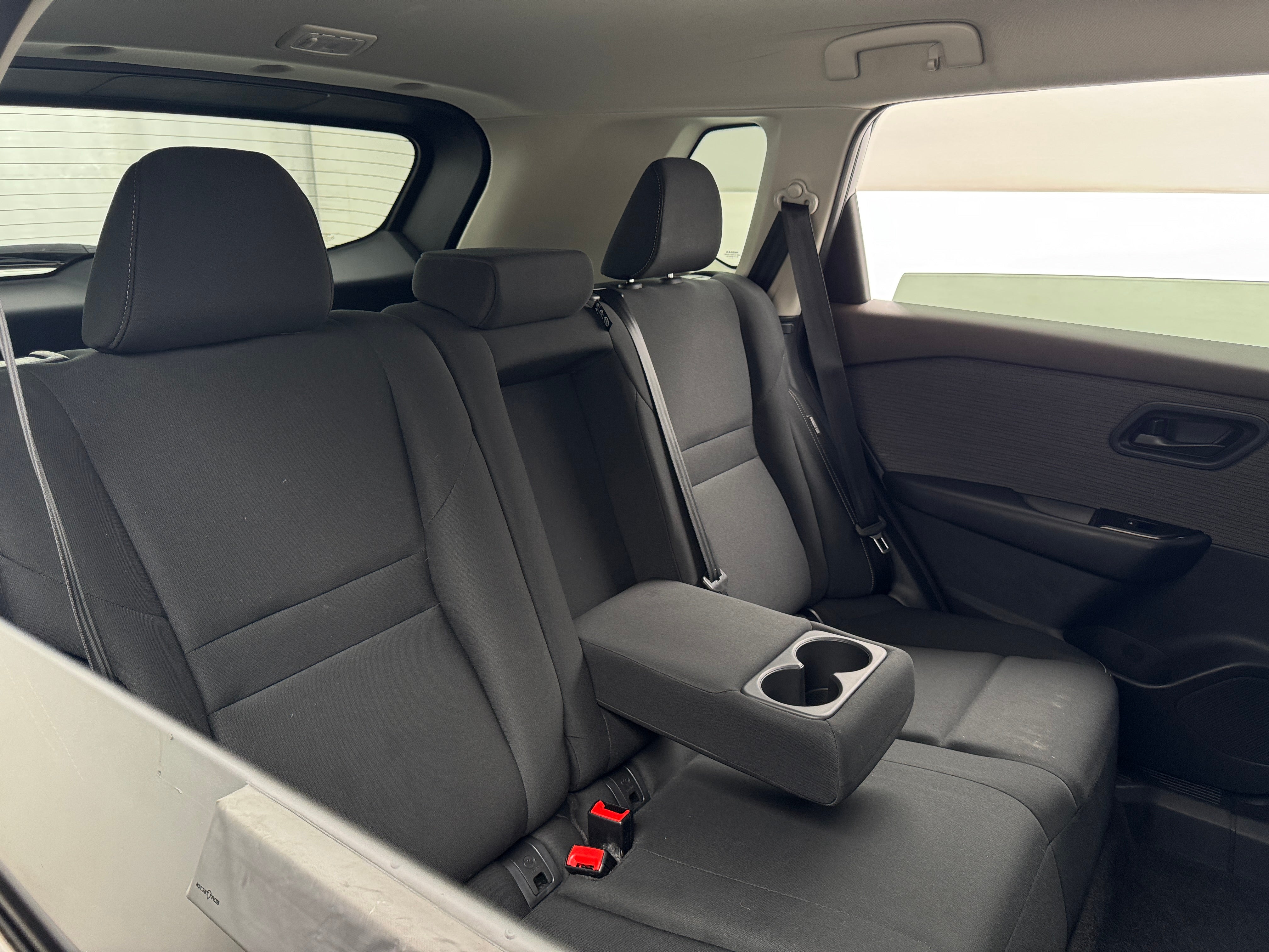 2023 Nissan Rogue S 6