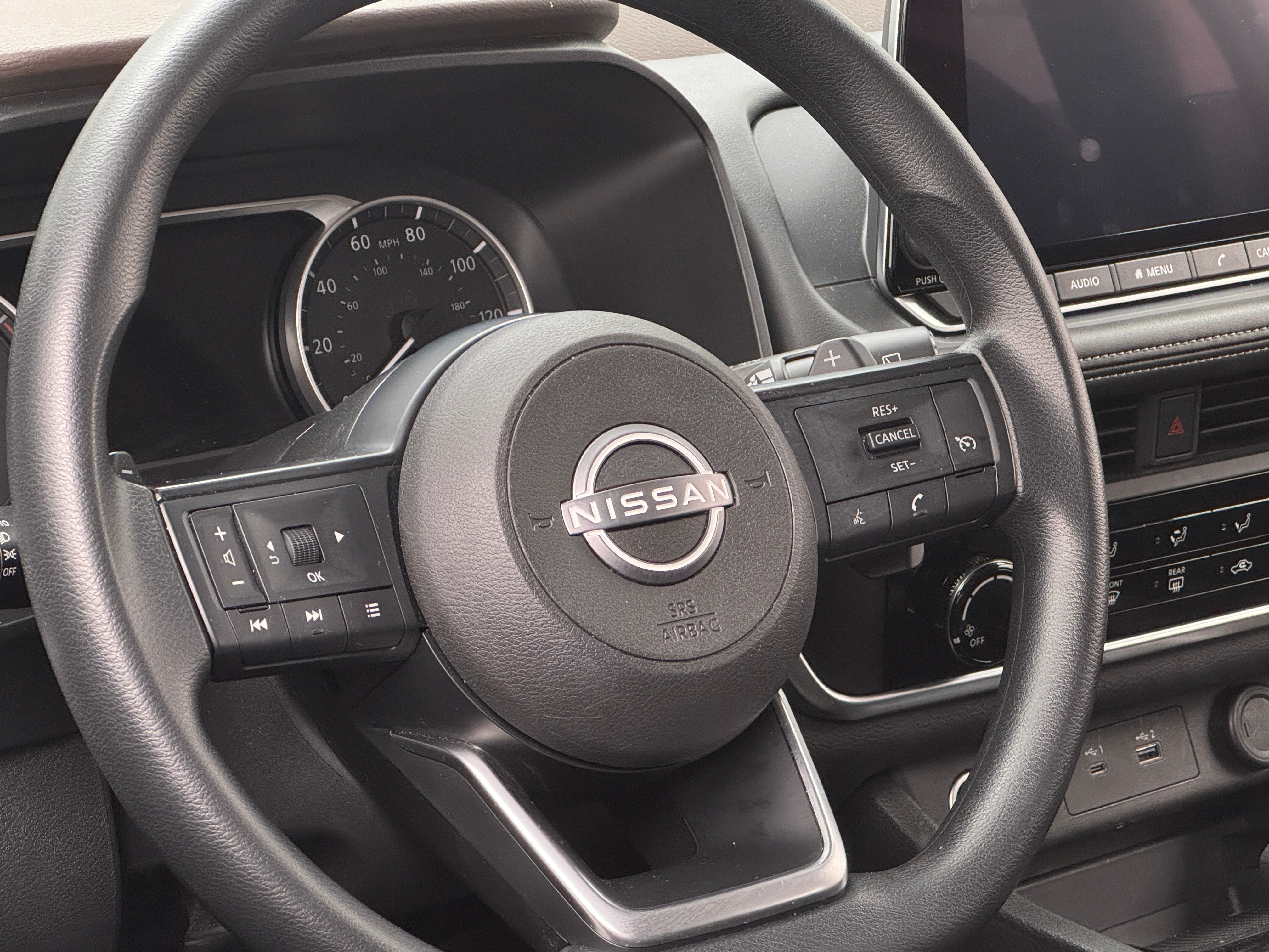 2023 Nissan Rogue S 5