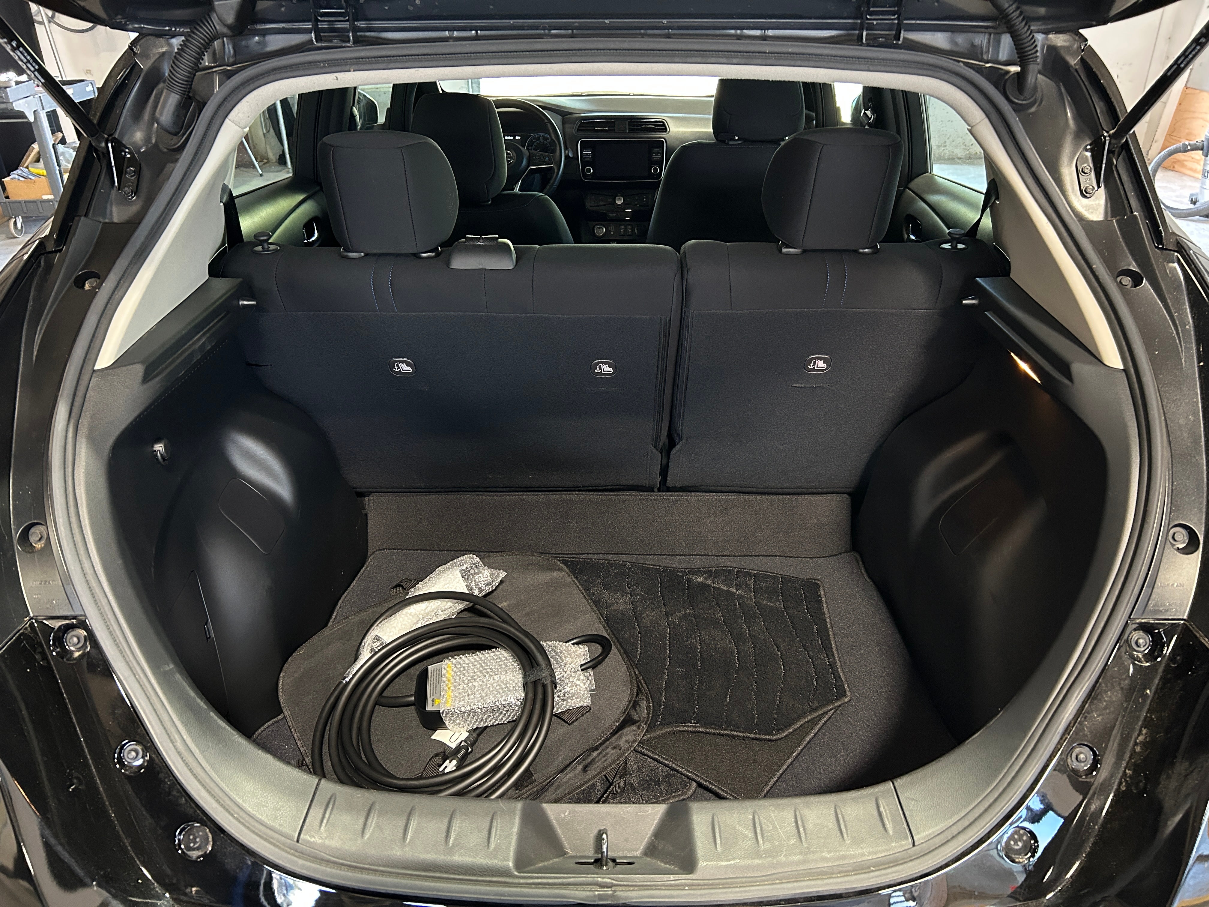 2019 Nissan Leaf SV Plus 7