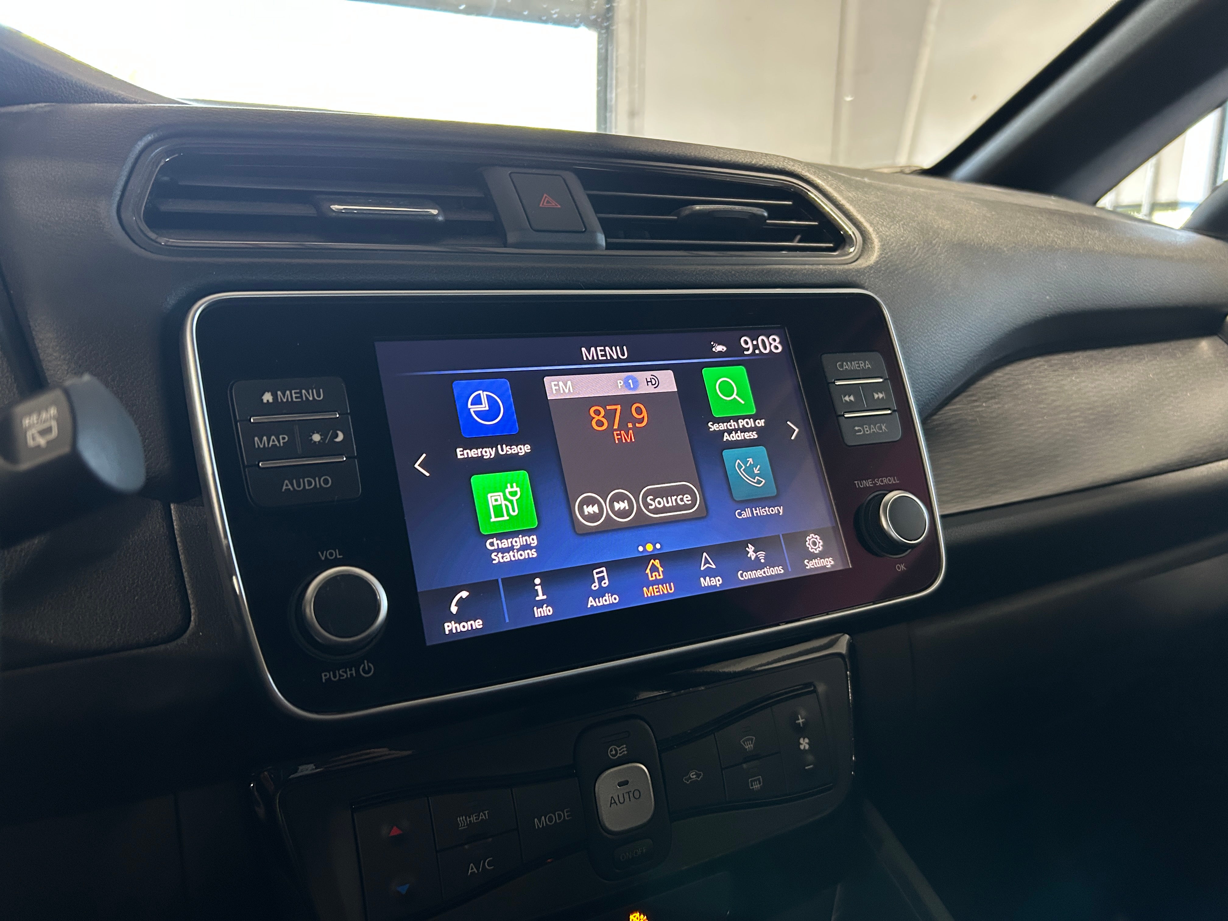 2019 Nissan Leaf SV Plus 4