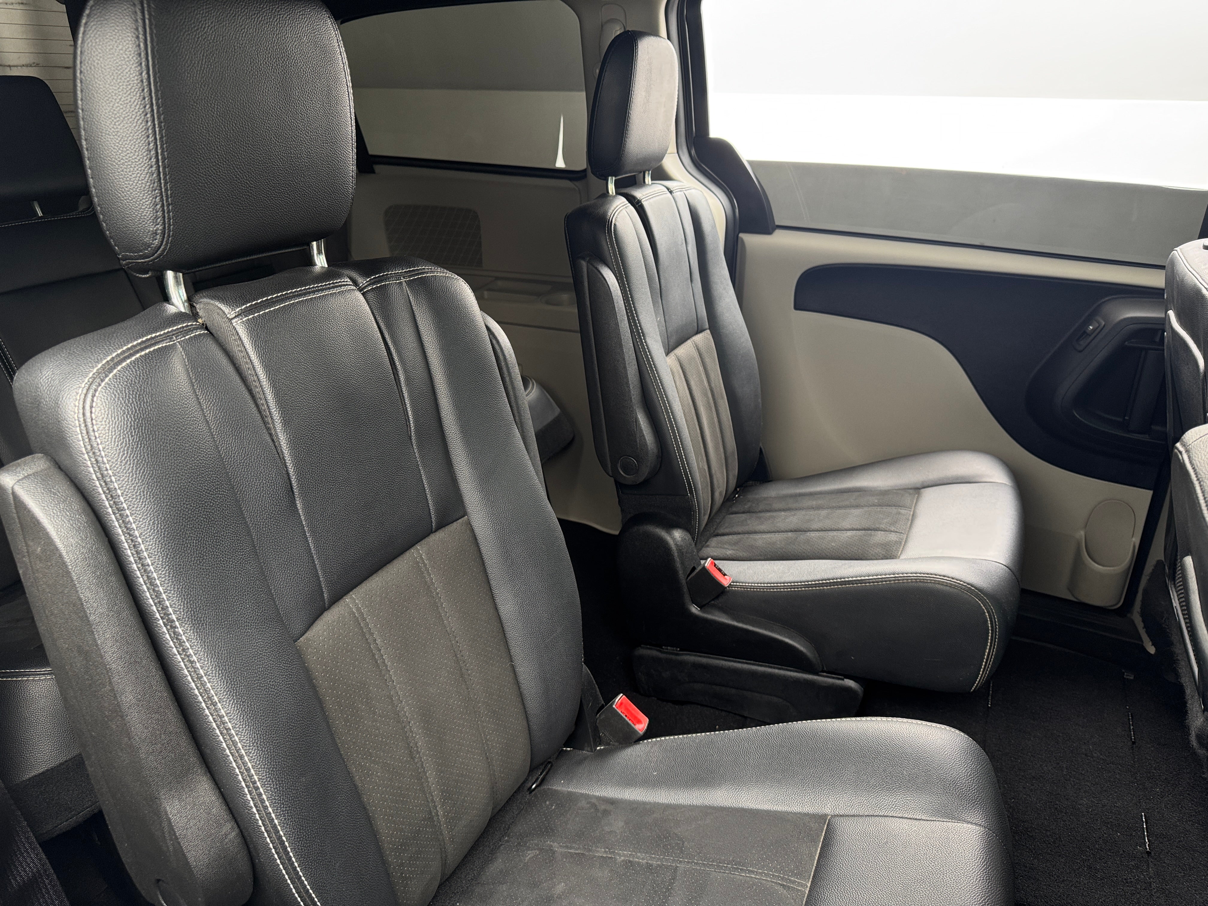2020 Dodge Grand Caravan SXT 6