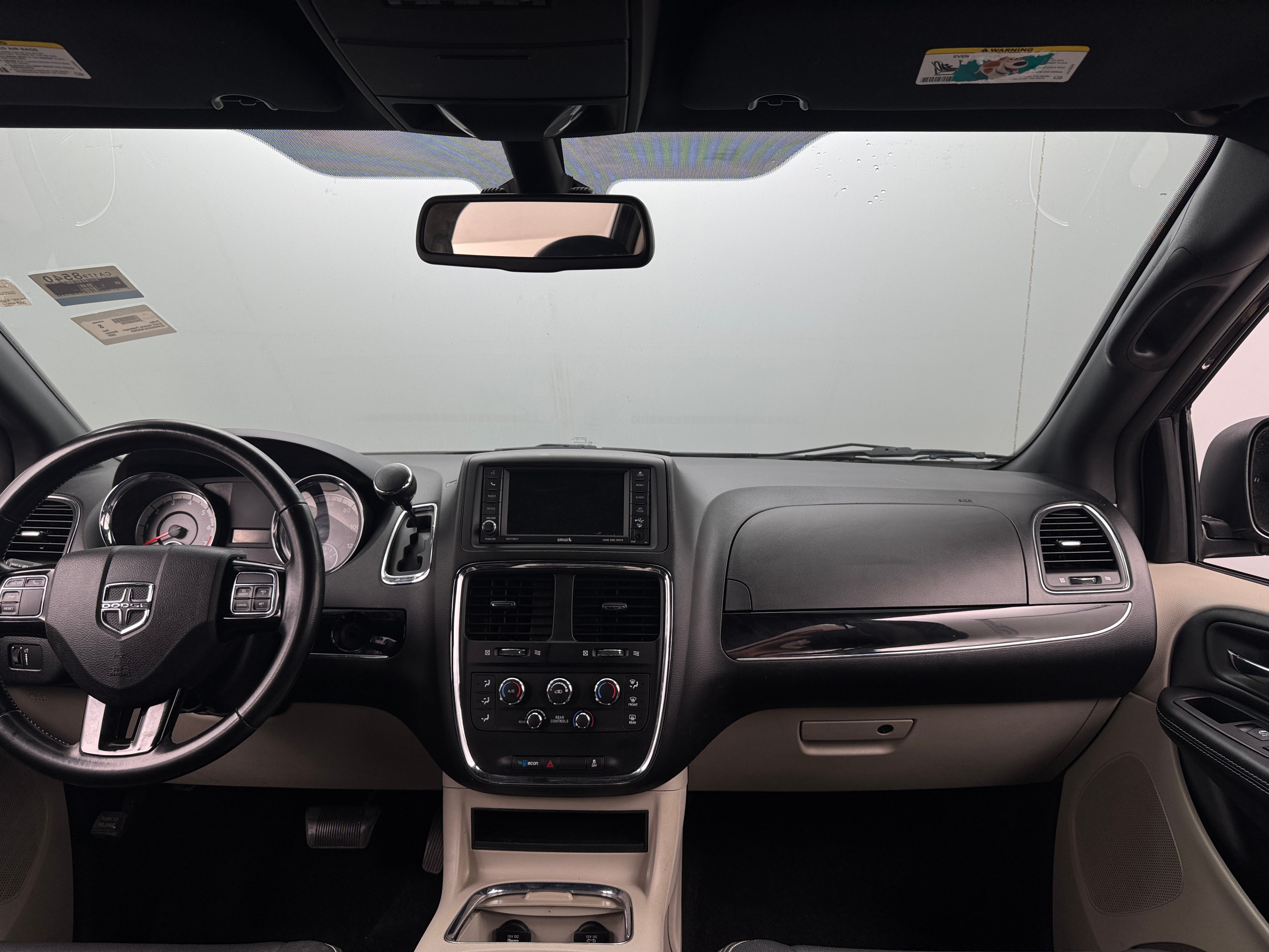 2020 Dodge Grand Caravan SXT 3