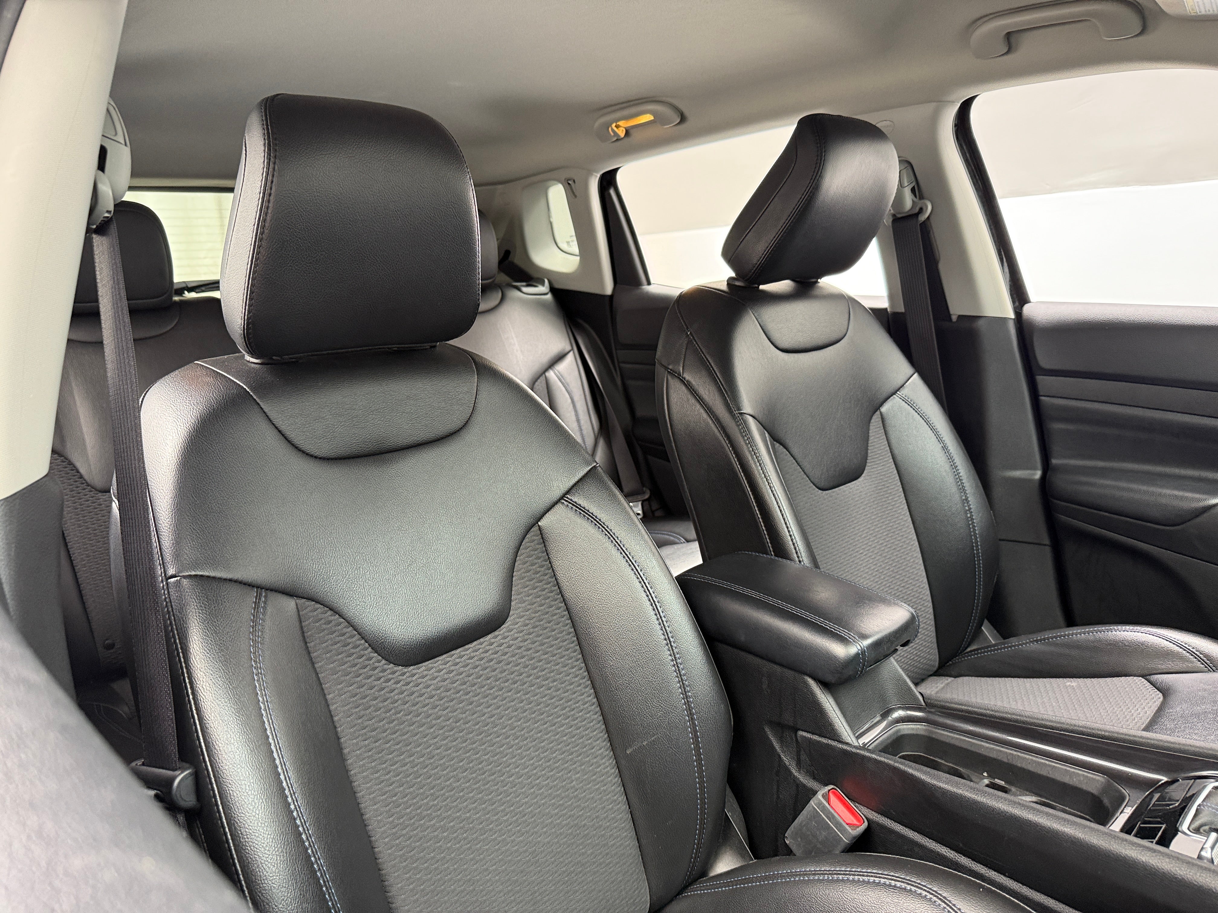 2022 Jeep Compass Latitude 2