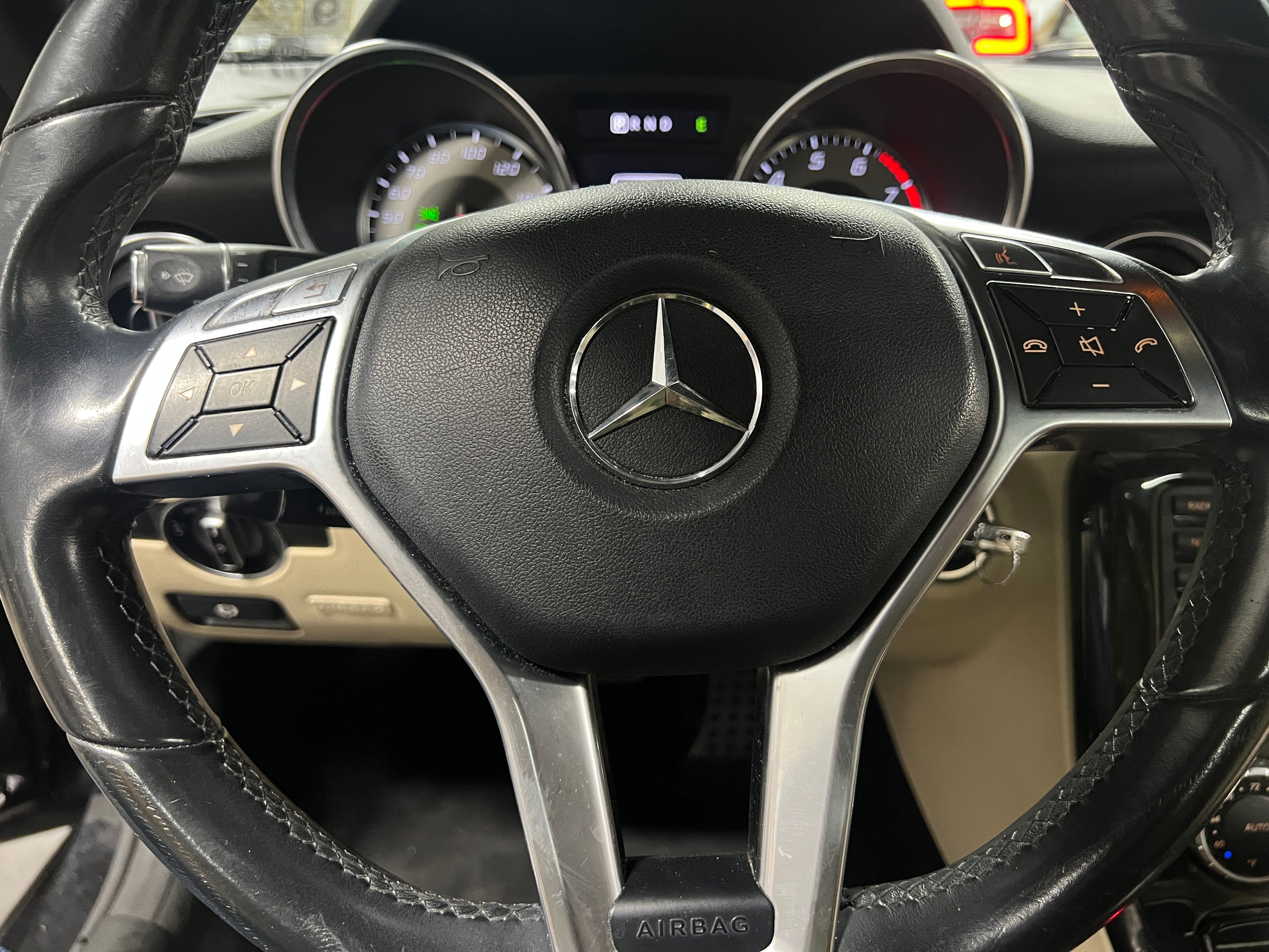 2015 Mercedes-Benz SLK 250 4