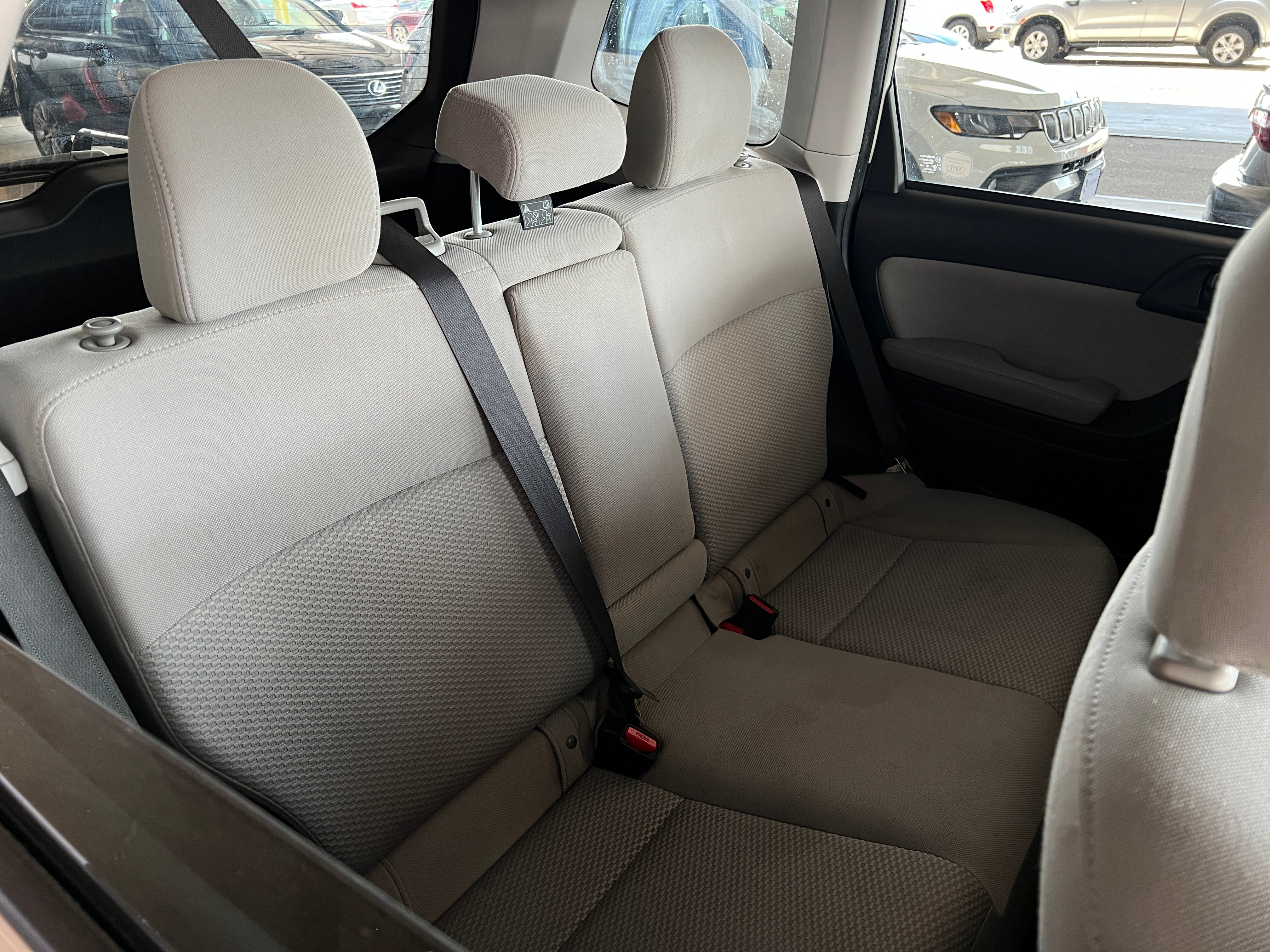 2016 Subaru Forester Premium 6
