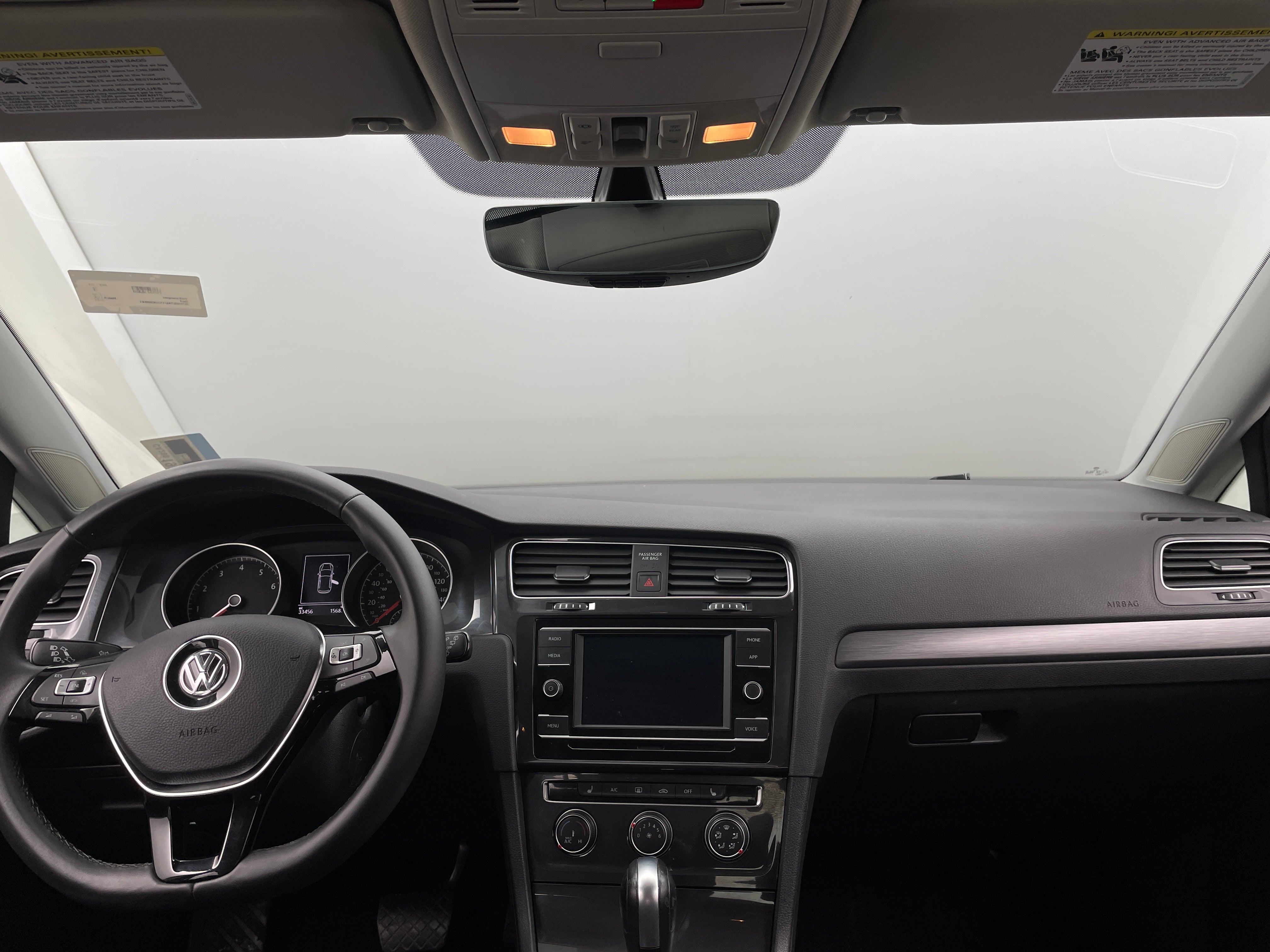 2021 Volkswagen Golf S 2