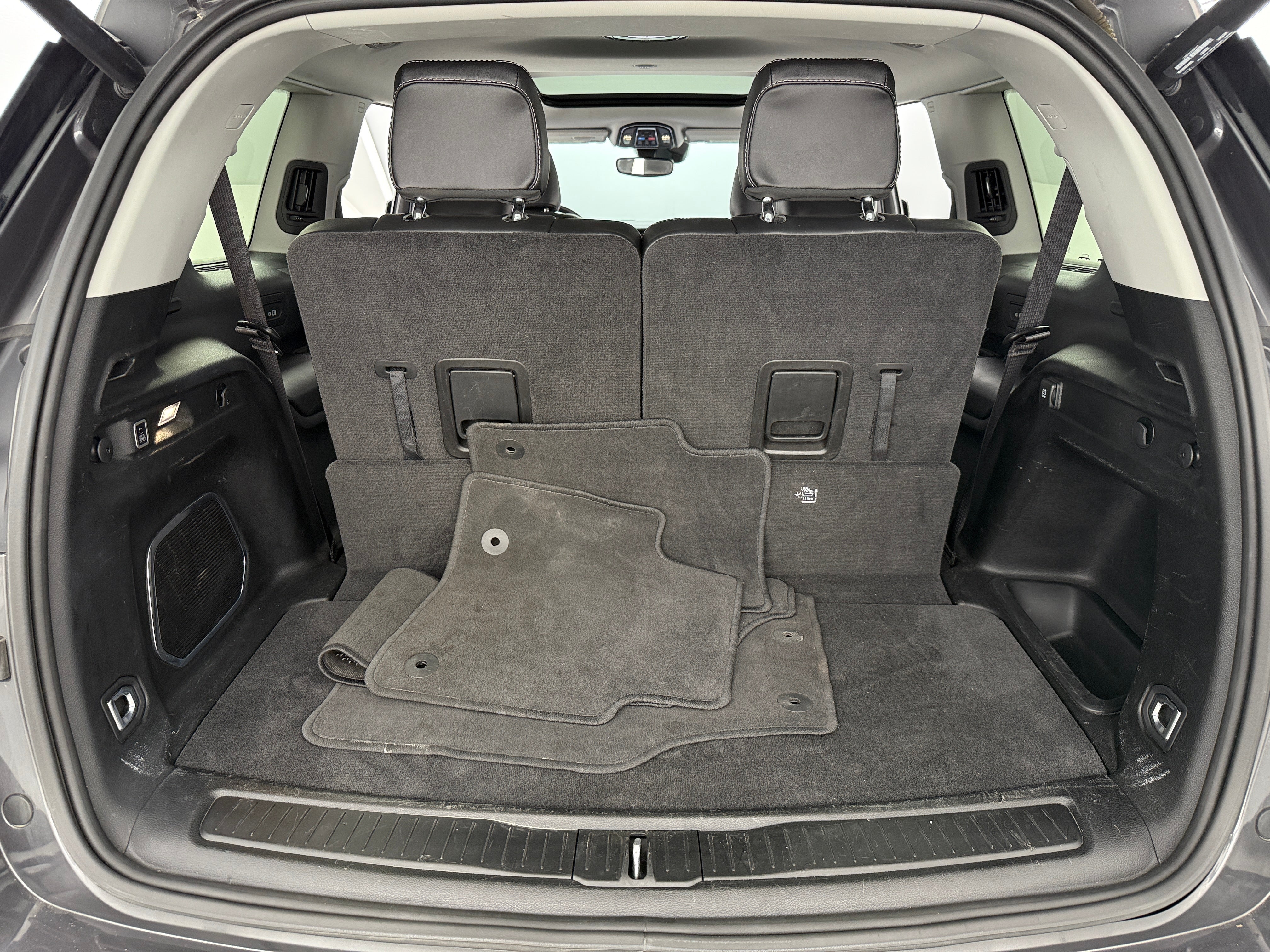 2022 Jeep Grand Cherokee L Limited Edition 6