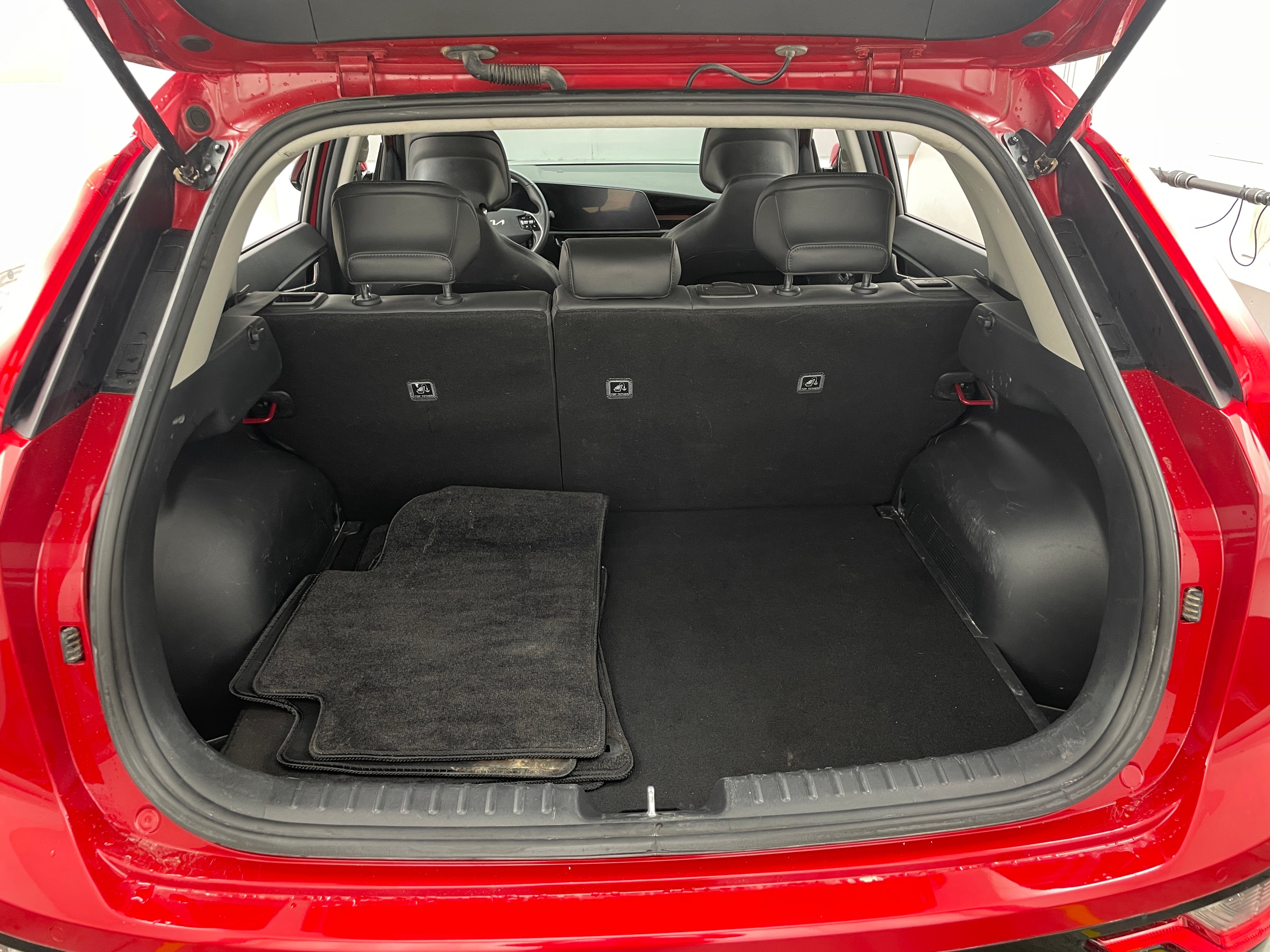2023 Kia Niro EX Touring 7