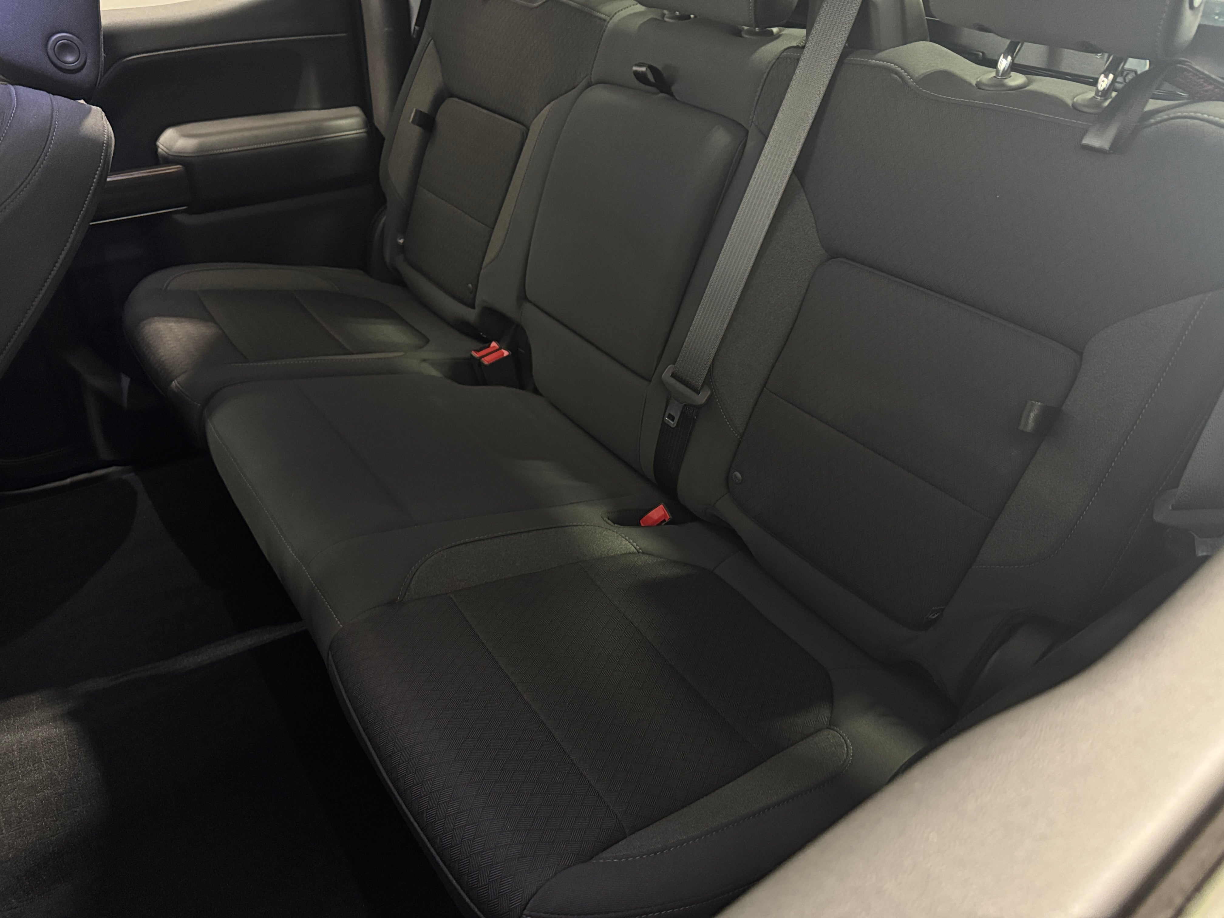 2019 Chevrolet Silverado 1500 RST 6