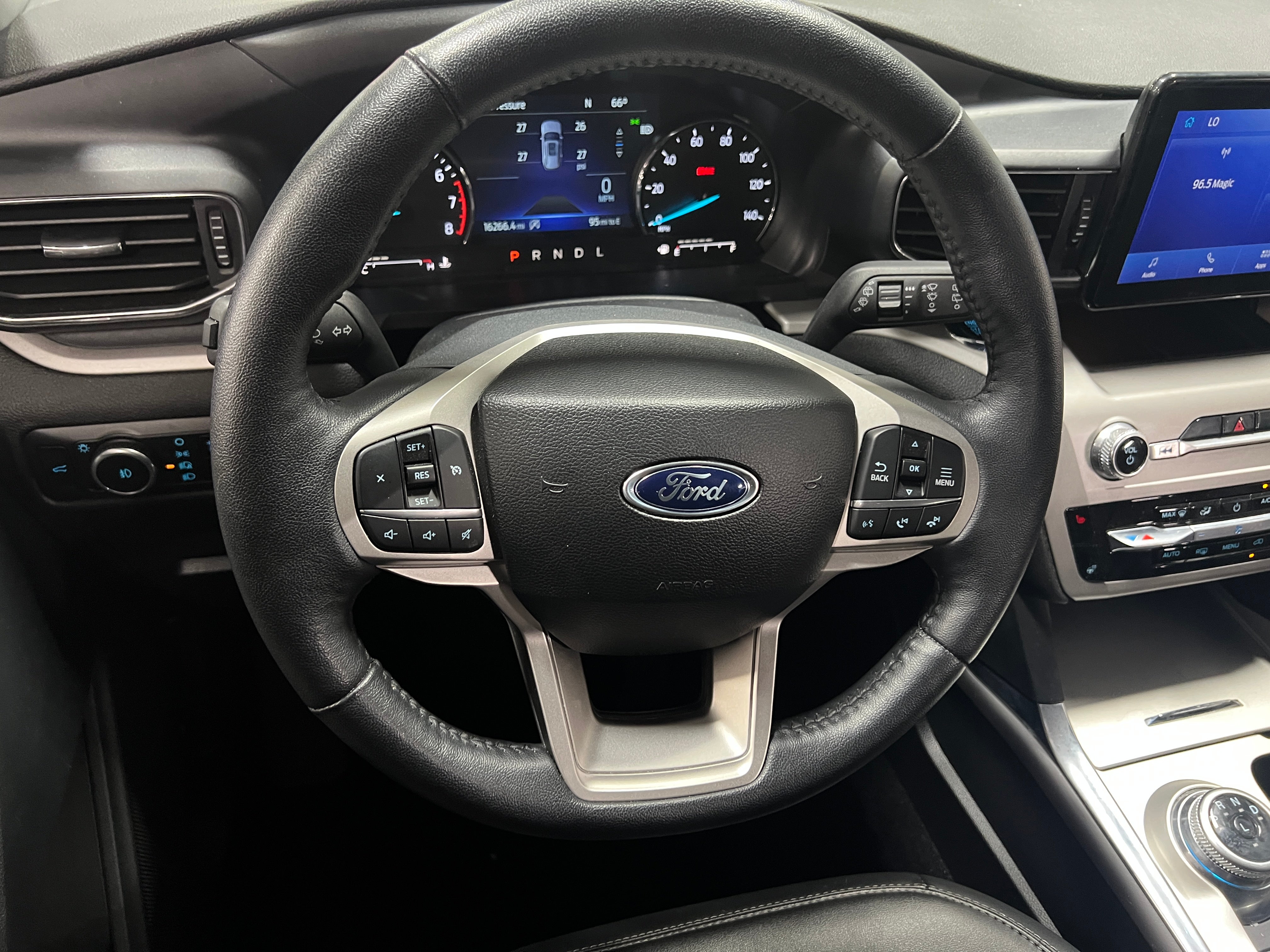 2024 Ford Explorer XLT 5