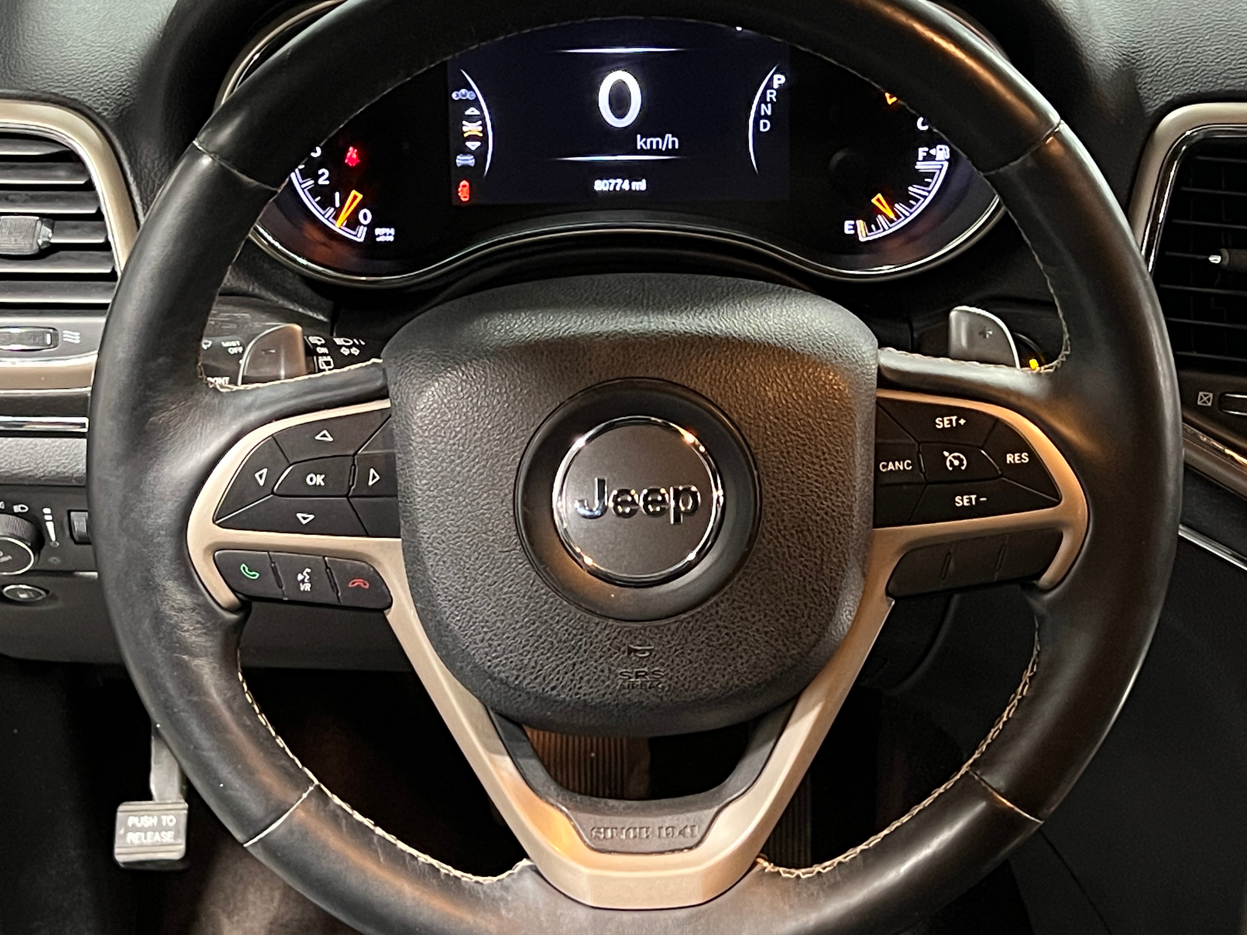 2017 Jeep Grand Cherokee Limited Edition 4